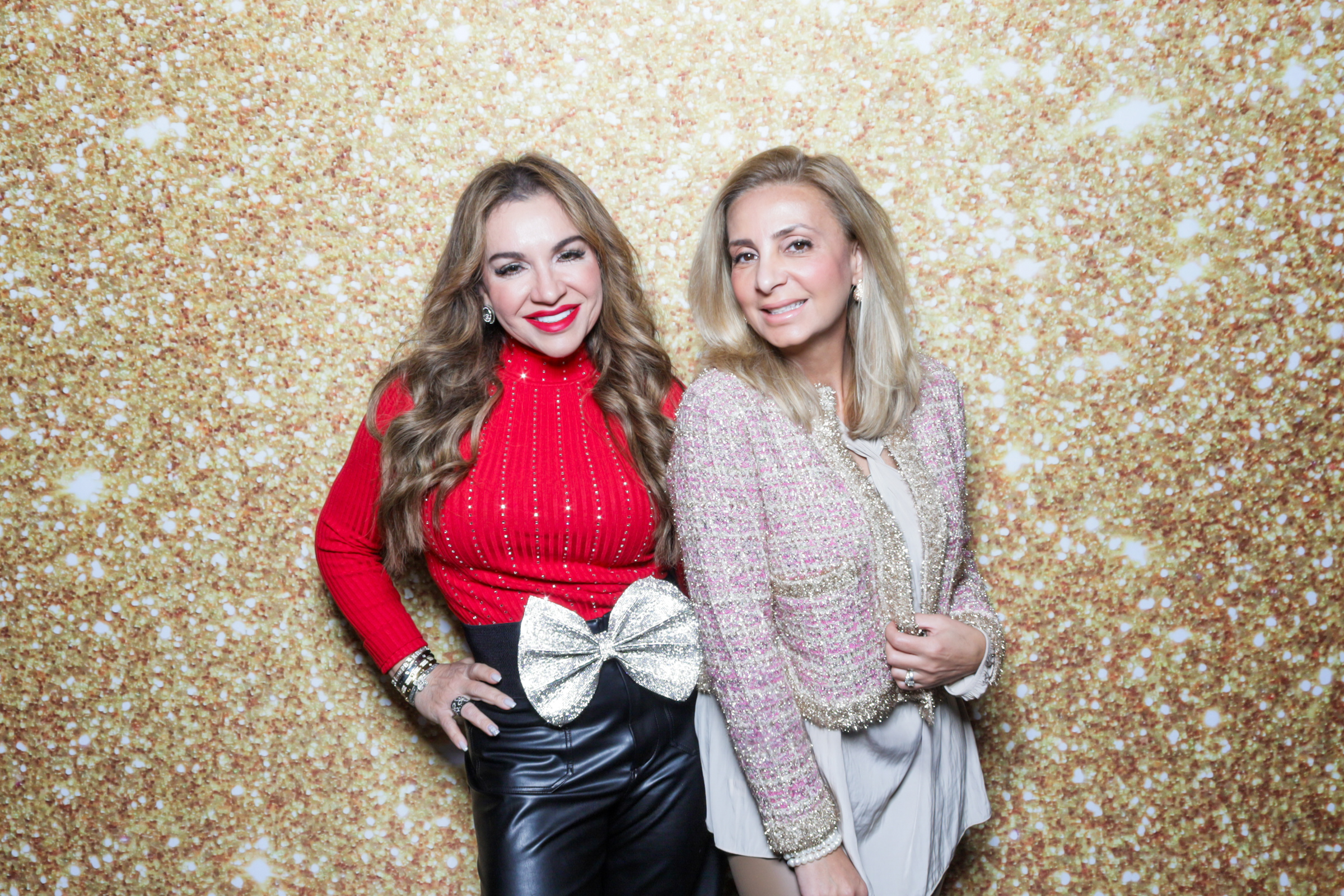 eWomen Holiday Extravaganza | View more photos from the event at v1.boothgallery.com/u/PhabPhotobooth/eWomen-Holiday-Extravaganza-2