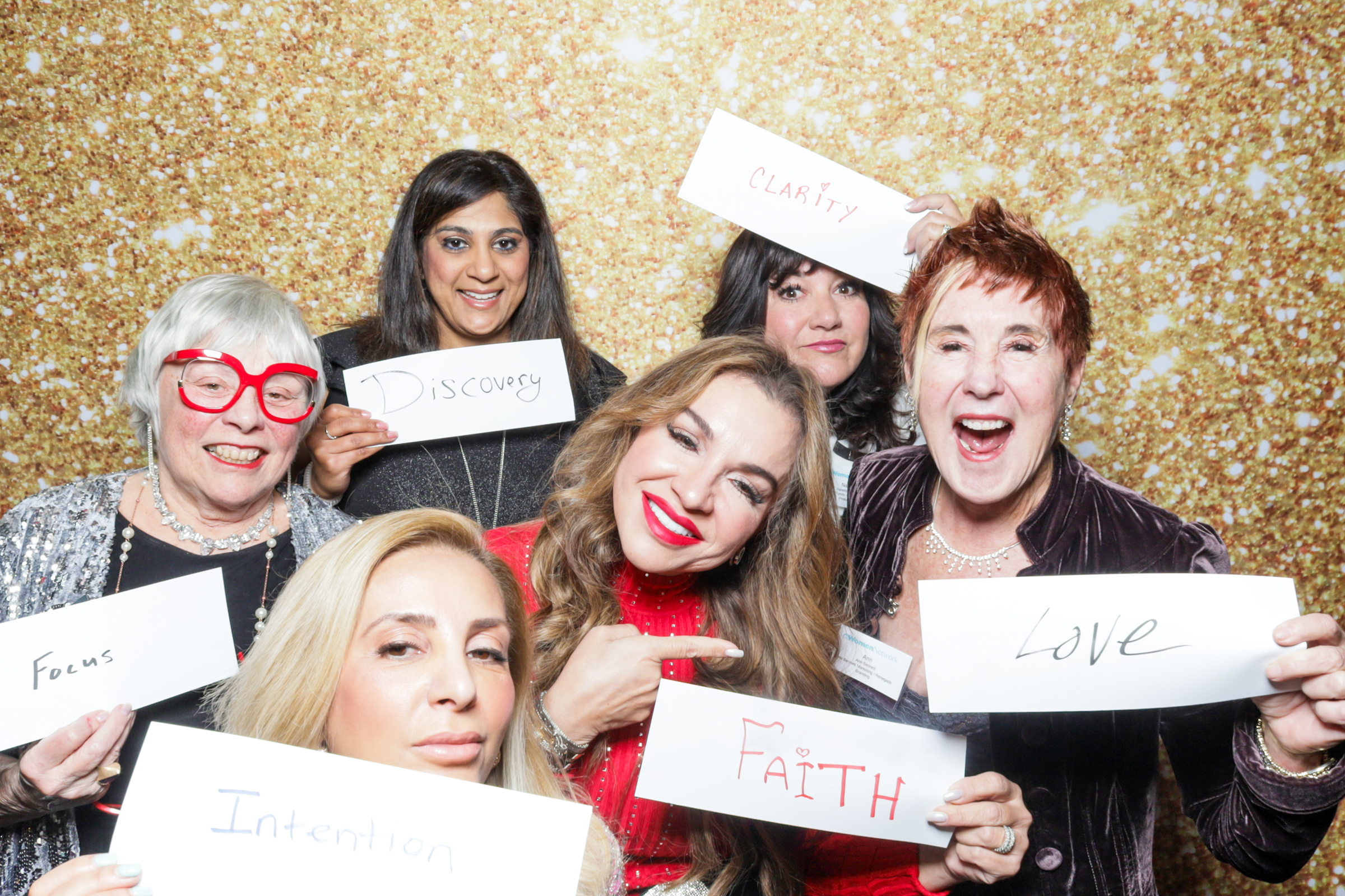 eWomen Holiday Extravaganza | View more photos from the event at v1.boothgallery.com/u/PhabPhotobooth/eWomen-Holiday-Extravaganza-2