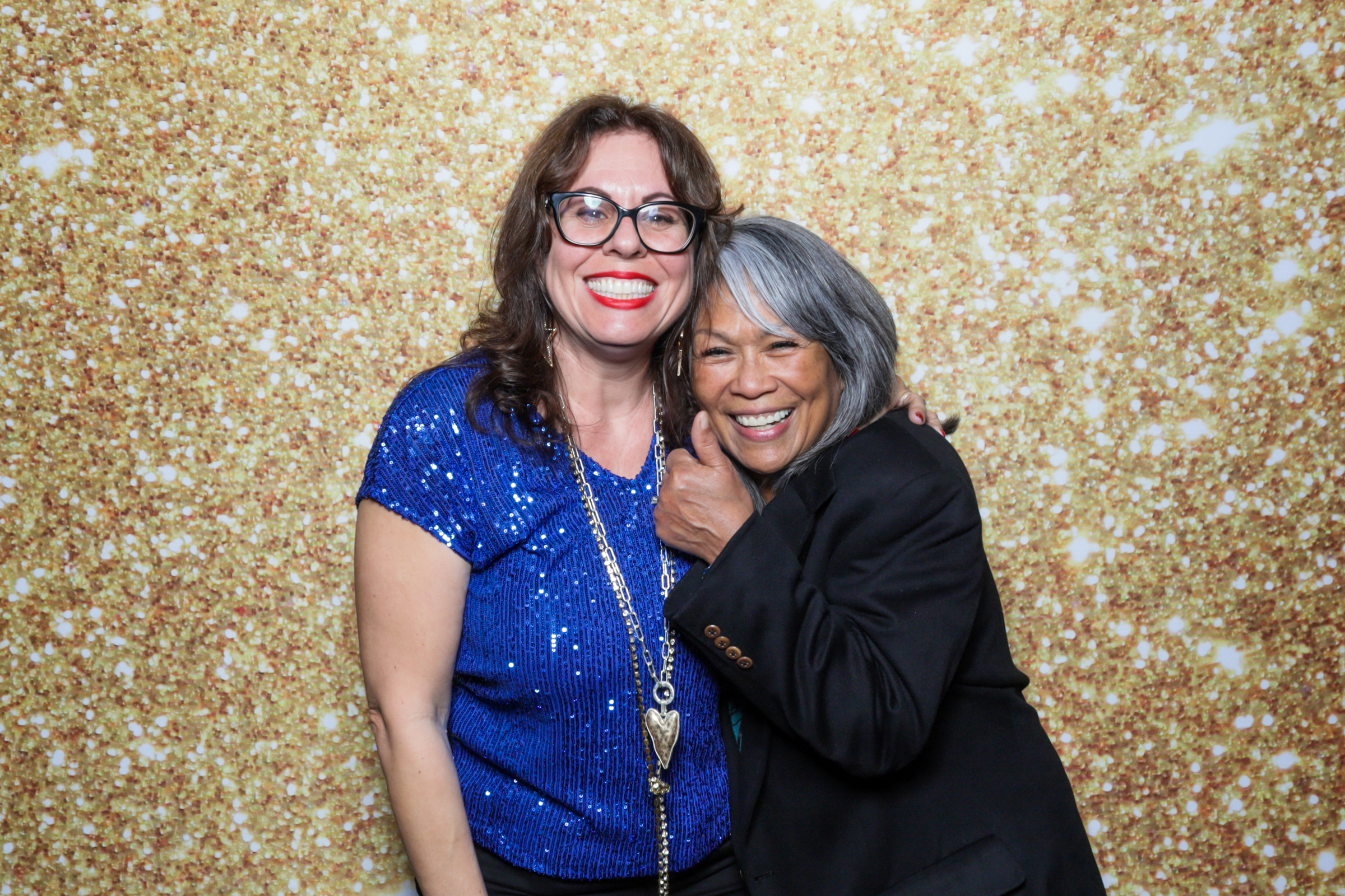 eWomen Holiday Extravaganza | View more photos from the event at v1.boothgallery.com/u/PhabPhotobooth/eWomen-Holiday-Extravaganza-2