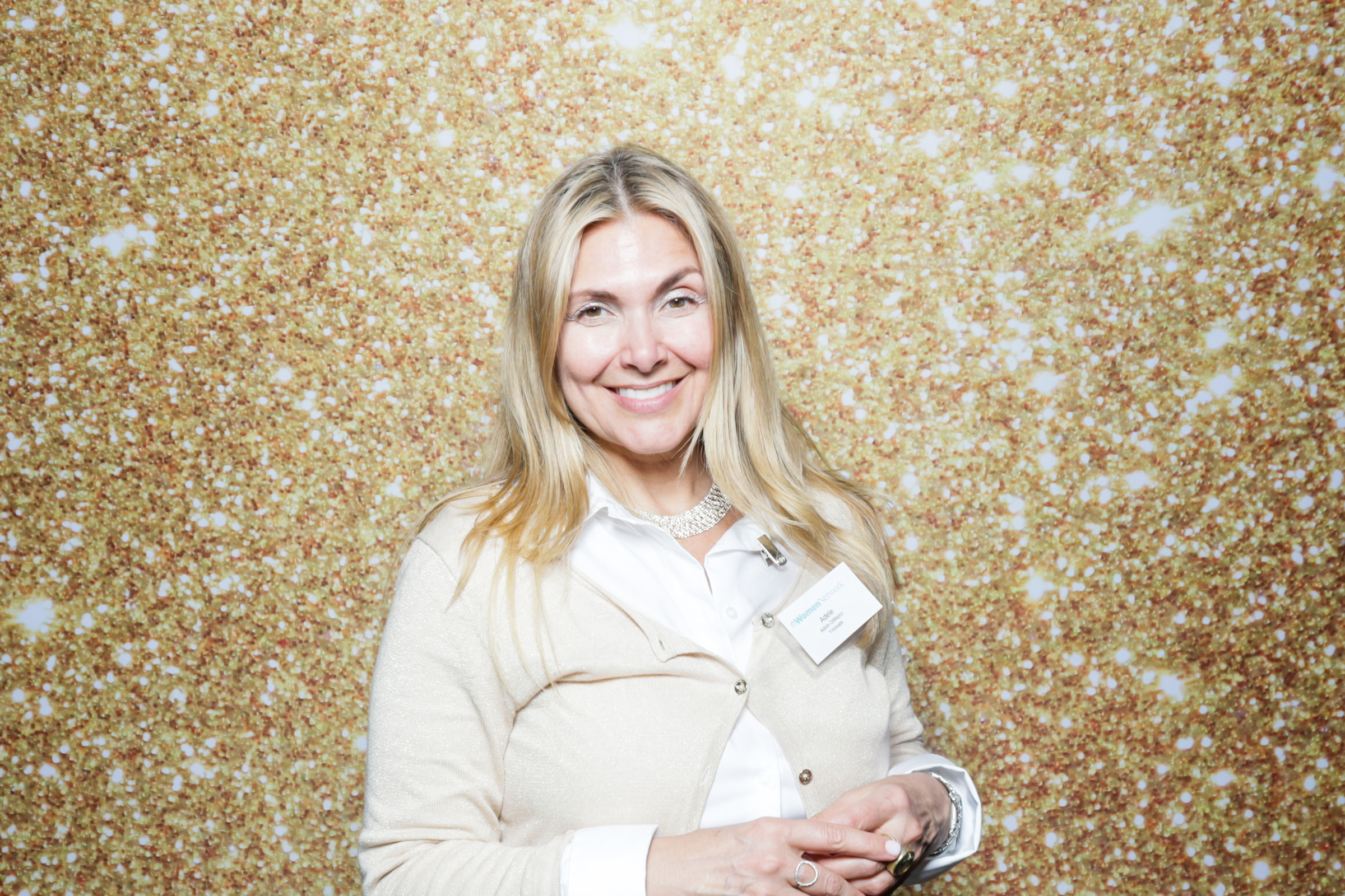 eWomen Holiday Extravaganza | View more photos from the event at v1.boothgallery.com/u/PhabPhotobooth/eWomen-Holiday-Extravaganza-2