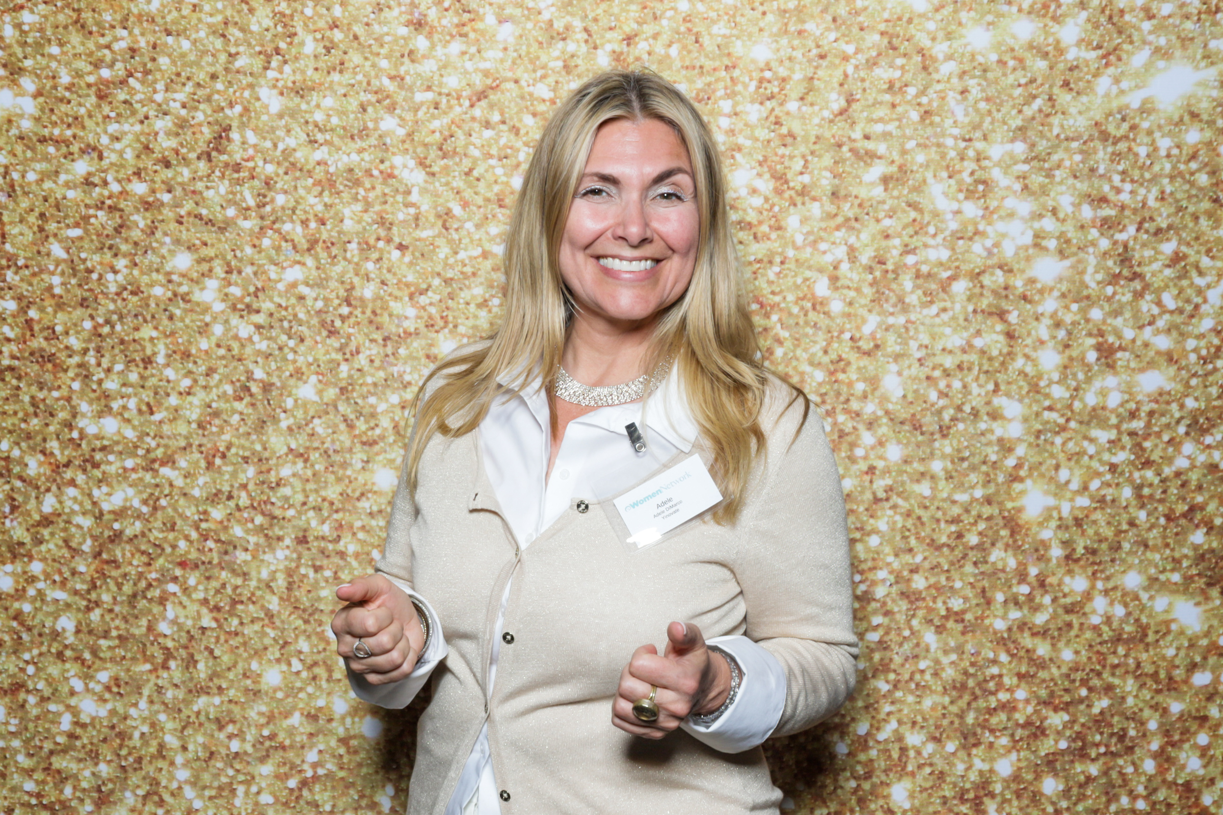 eWomen Holiday Extravaganza | View more photos from the event at v1.boothgallery.com/u/PhabPhotobooth/eWomen-Holiday-Extravaganza-2