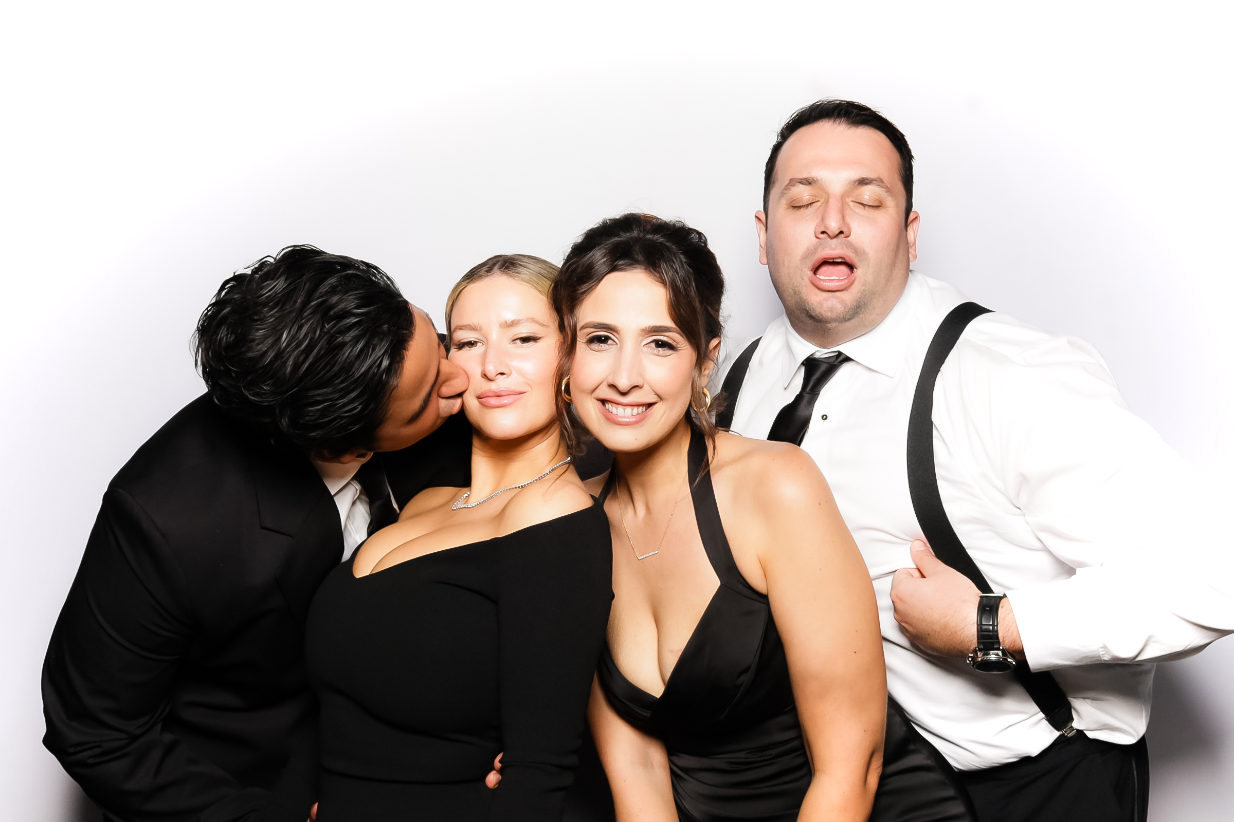 Buonanoce Wedding | View more photos from the event at v1.boothgallery.com/u/PhabPhotobooth/Buonanoce-Wedding