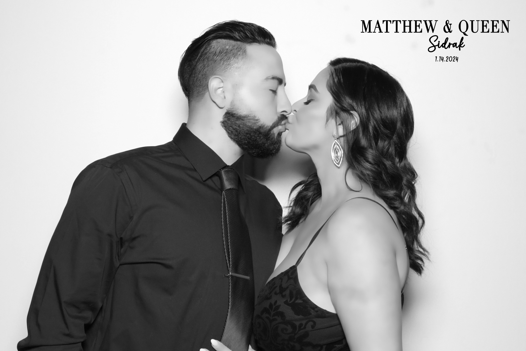 Matthew + Queen's Wedding | View more photos from the event at v1.boothgallery.com/u/PhabPhotobooth/Matthew-Queens-Wedding