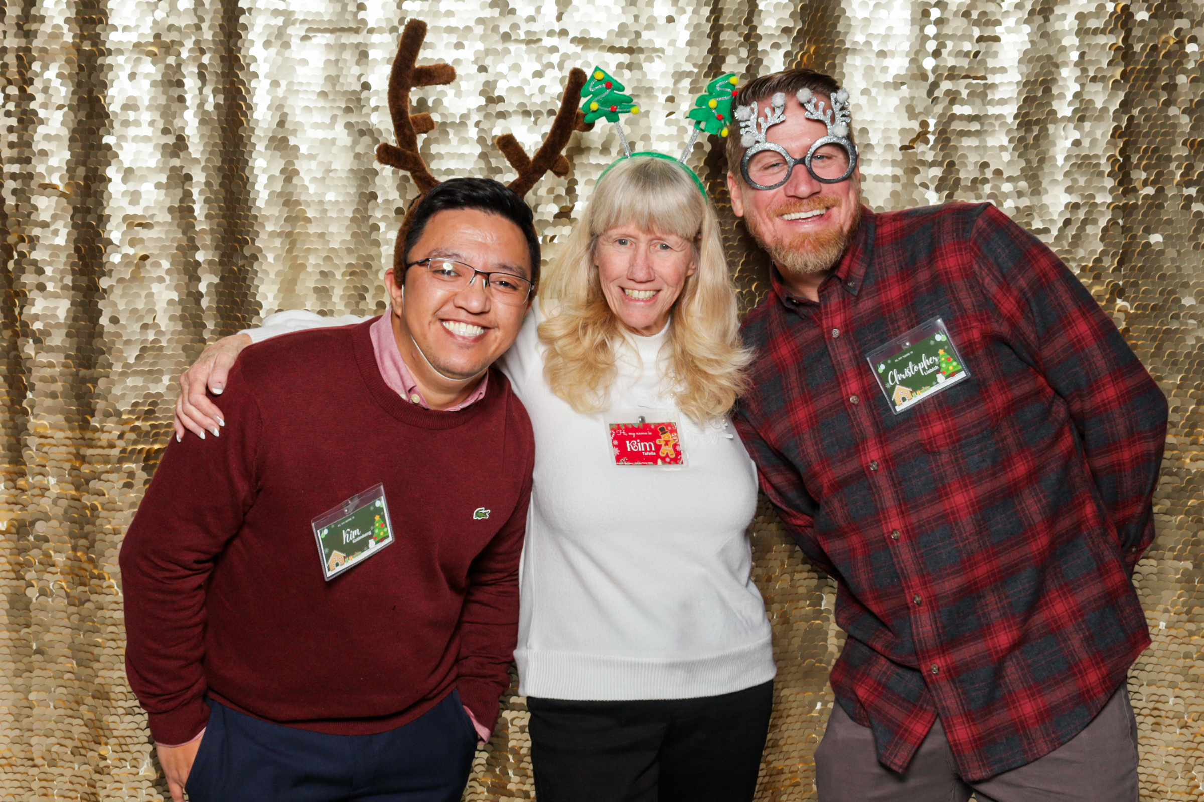 McGuff Holiday Party | View more photos from the event at v1.boothgallery.com/u/PhabPhotobooth/McGuff-Holiday-Party