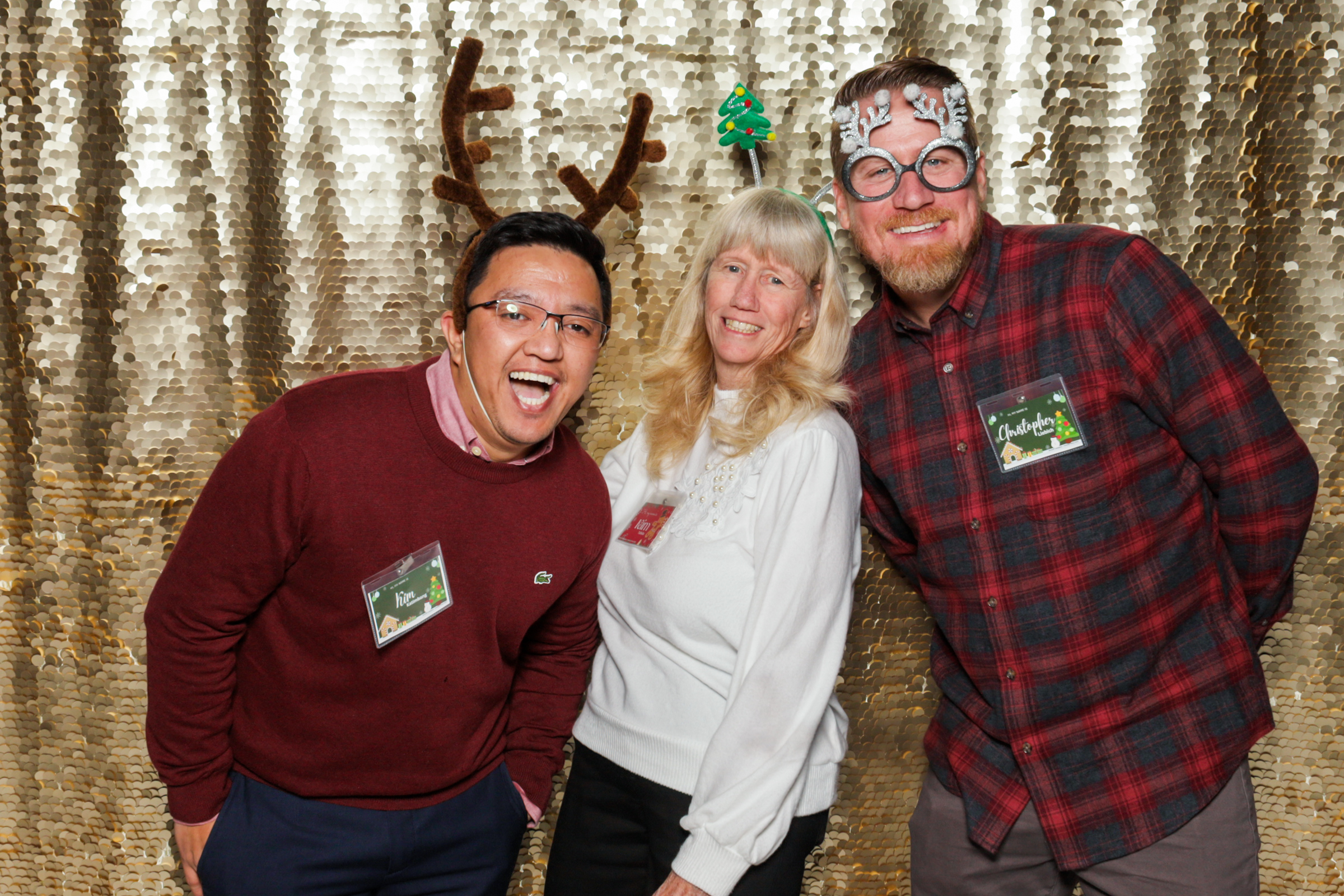 McGuff Holiday Party | View more photos from the event at v1.boothgallery.com/u/PhabPhotobooth/McGuff-Holiday-Party