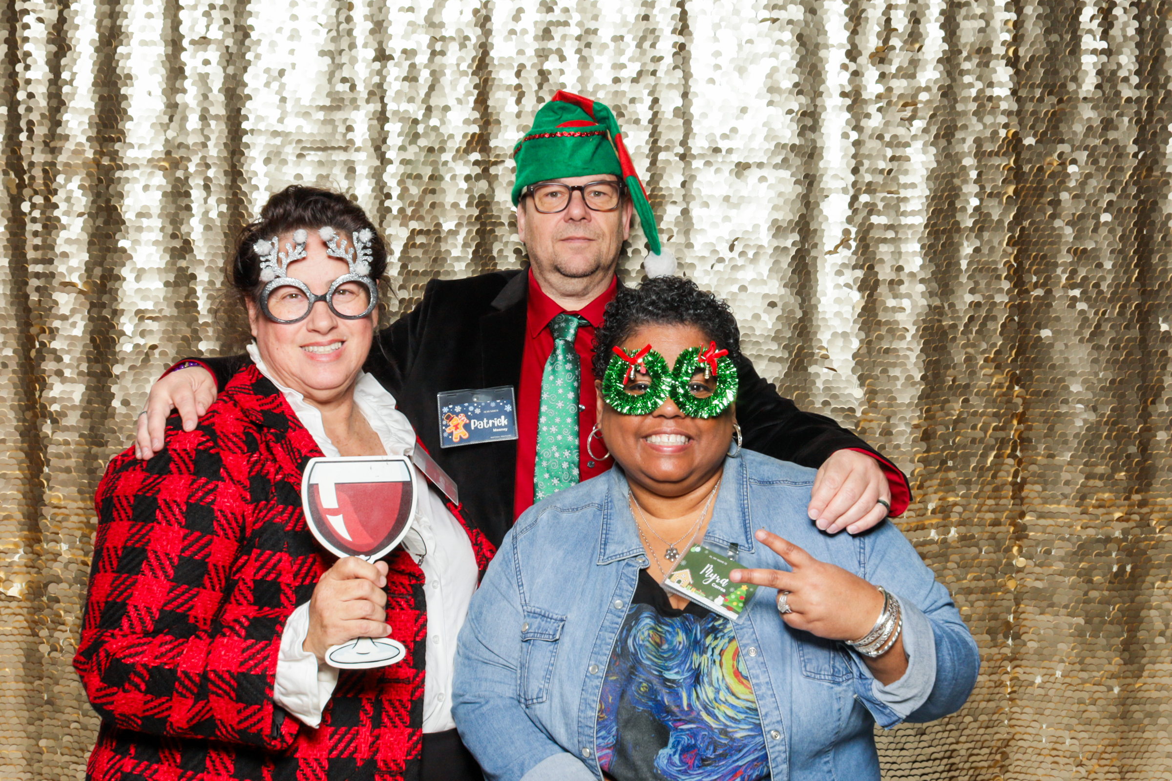 McGuff Holiday Party | View more photos from the event at v1.boothgallery.com/u/PhabPhotobooth/McGuff-Holiday-Party