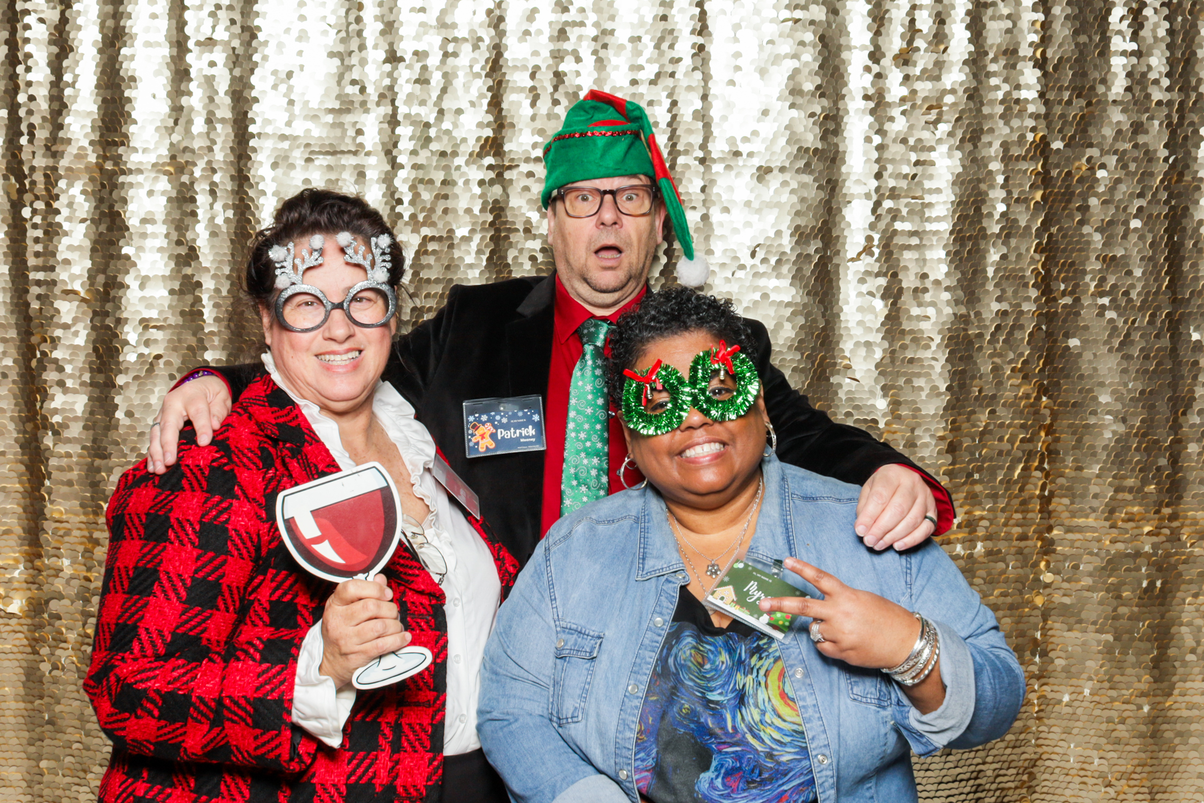 McGuff Holiday Party | View more photos from the event at v1.boothgallery.com/u/PhabPhotobooth/McGuff-Holiday-Party