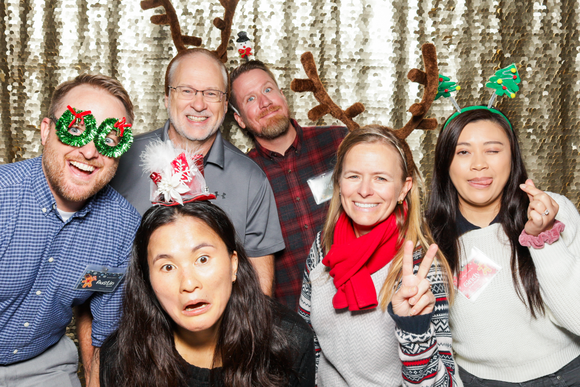McGuff Holiday Party | View more photos from the event at v1.boothgallery.com/u/PhabPhotobooth/McGuff-Holiday-Party