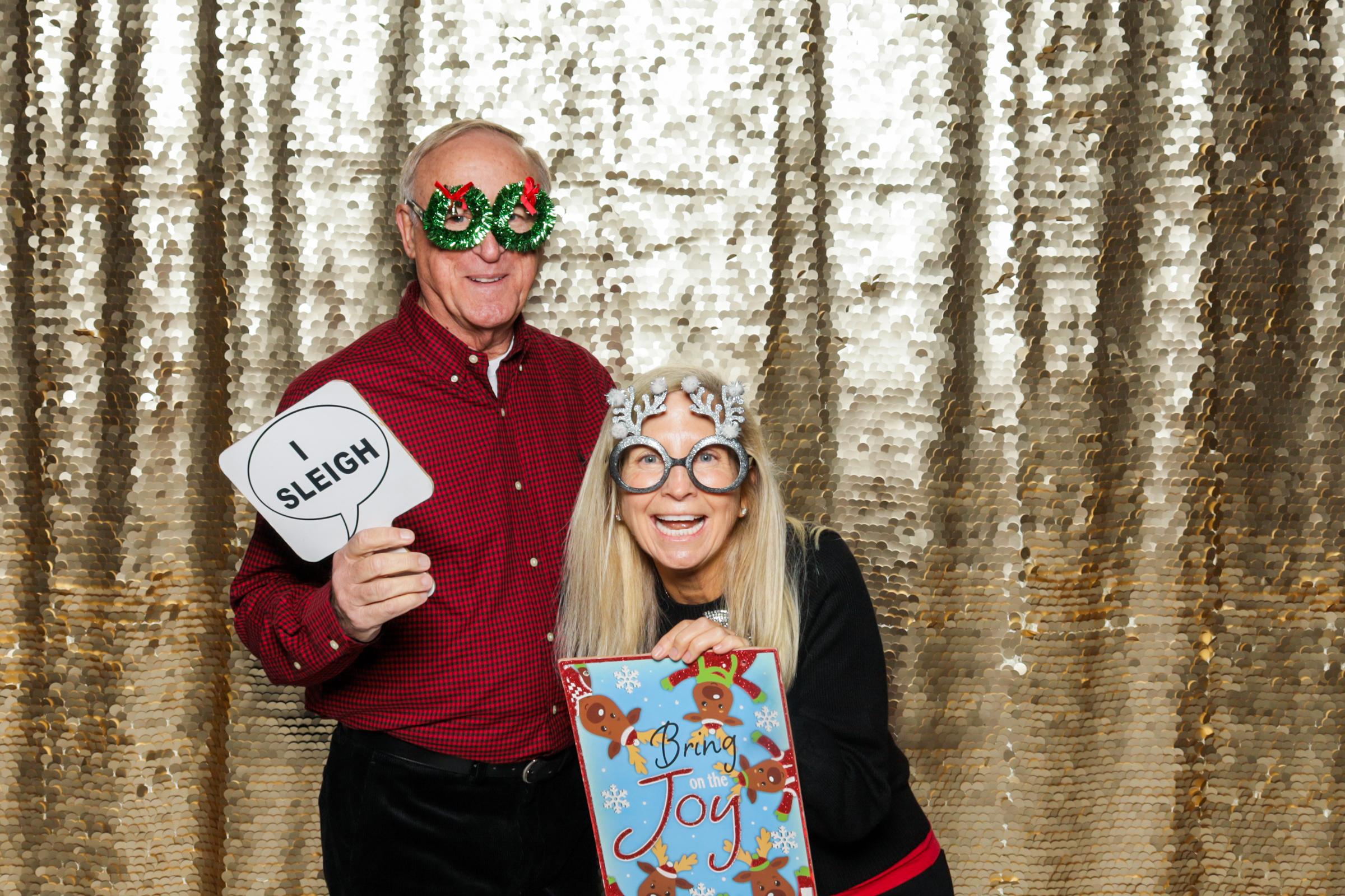 McGuff Holiday Party | View more photos from the event at v1.boothgallery.com/u/PhabPhotobooth/McGuff-Holiday-Party