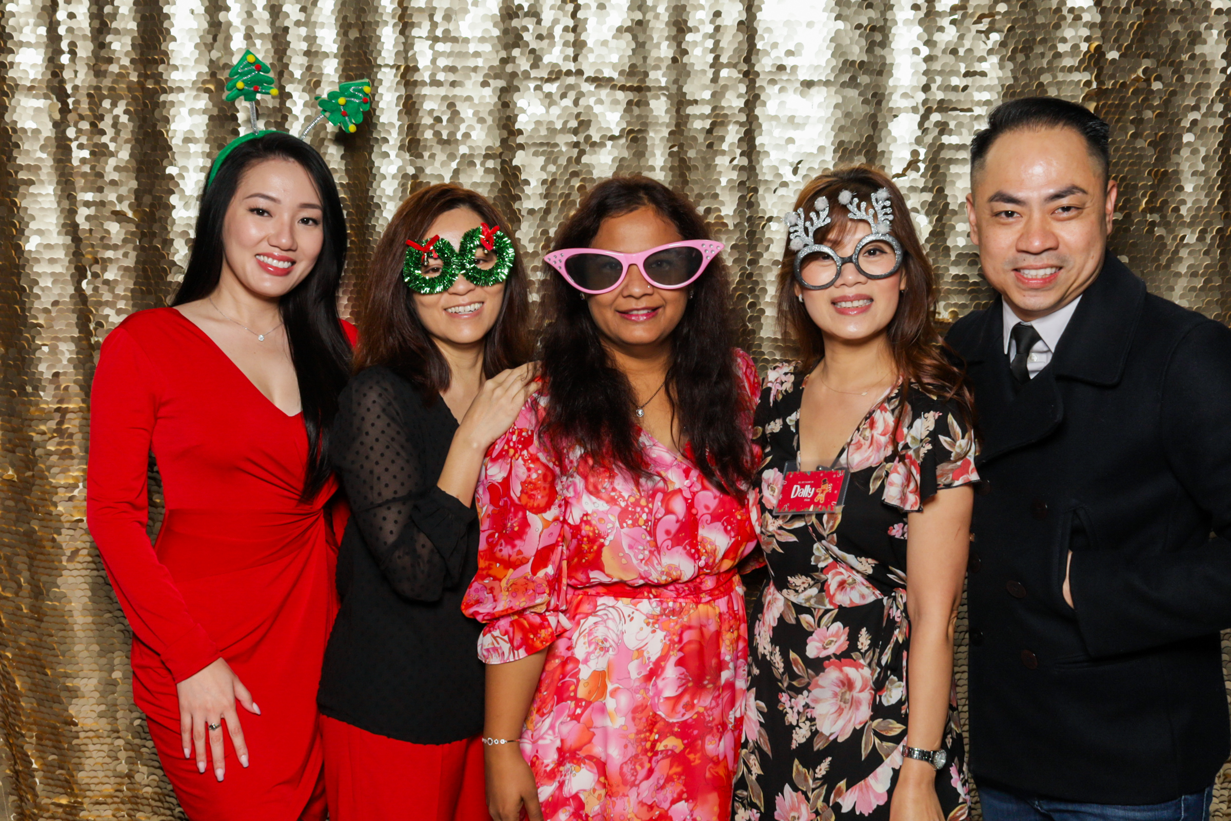 McGuff Holiday Party | View more photos from the event at v1.boothgallery.com/u/PhabPhotobooth/McGuff-Holiday-Party