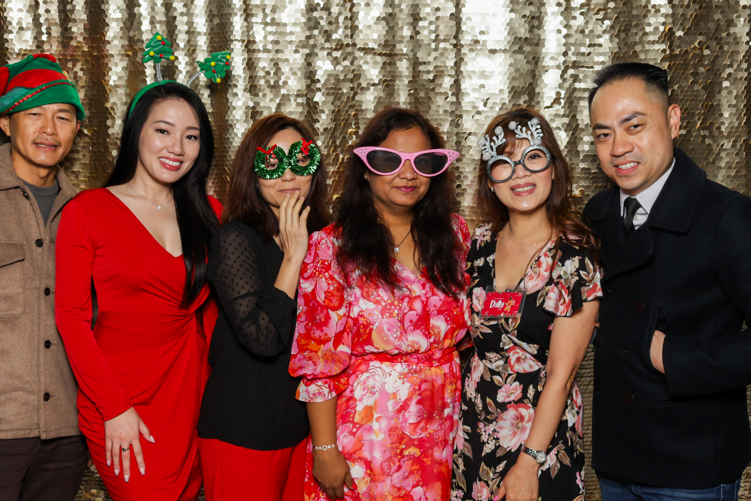McGuff Holiday Party | View more photos from the event at v1.boothgallery.com/u/PhabPhotobooth/McGuff-Holiday-Party