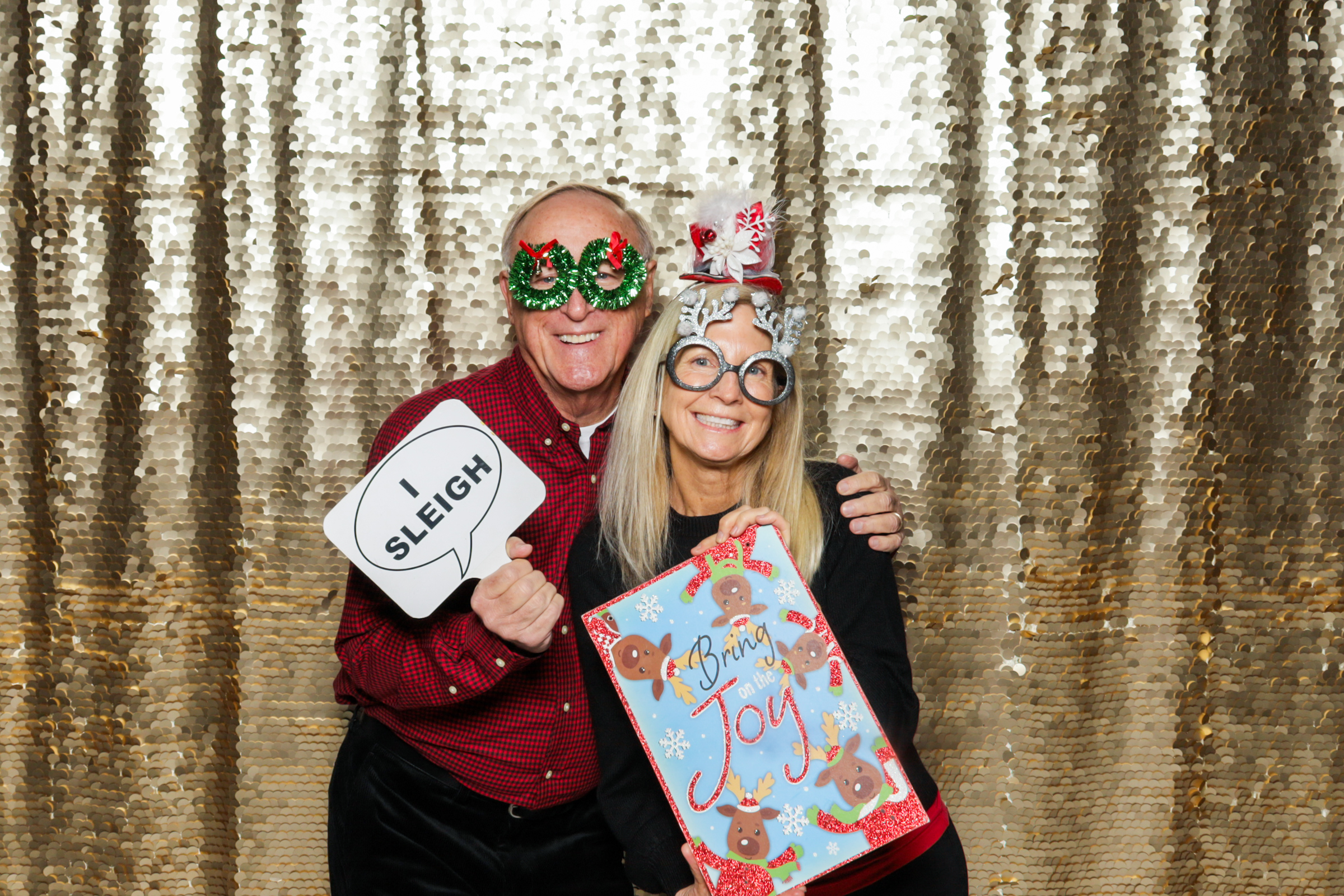 McGuff Holiday Party | View more photos from the event at v1.boothgallery.com/u/PhabPhotobooth/McGuff-Holiday-Party