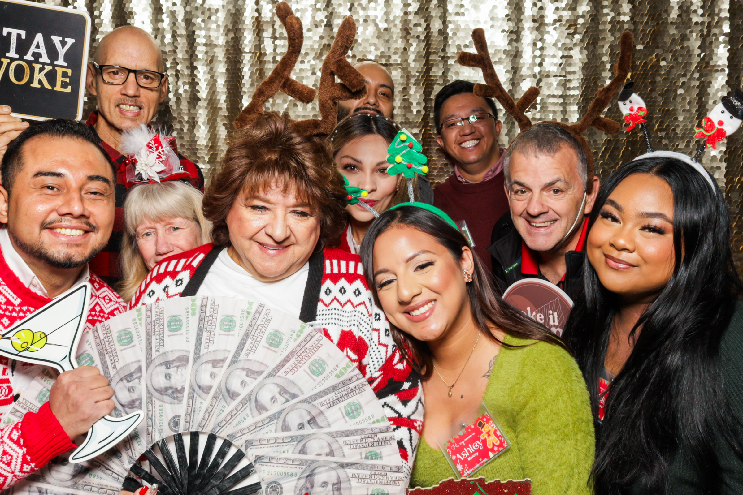 McGuff Holiday Party | View more photos from the event at v1.boothgallery.com/u/PhabPhotobooth/McGuff-Holiday-Party