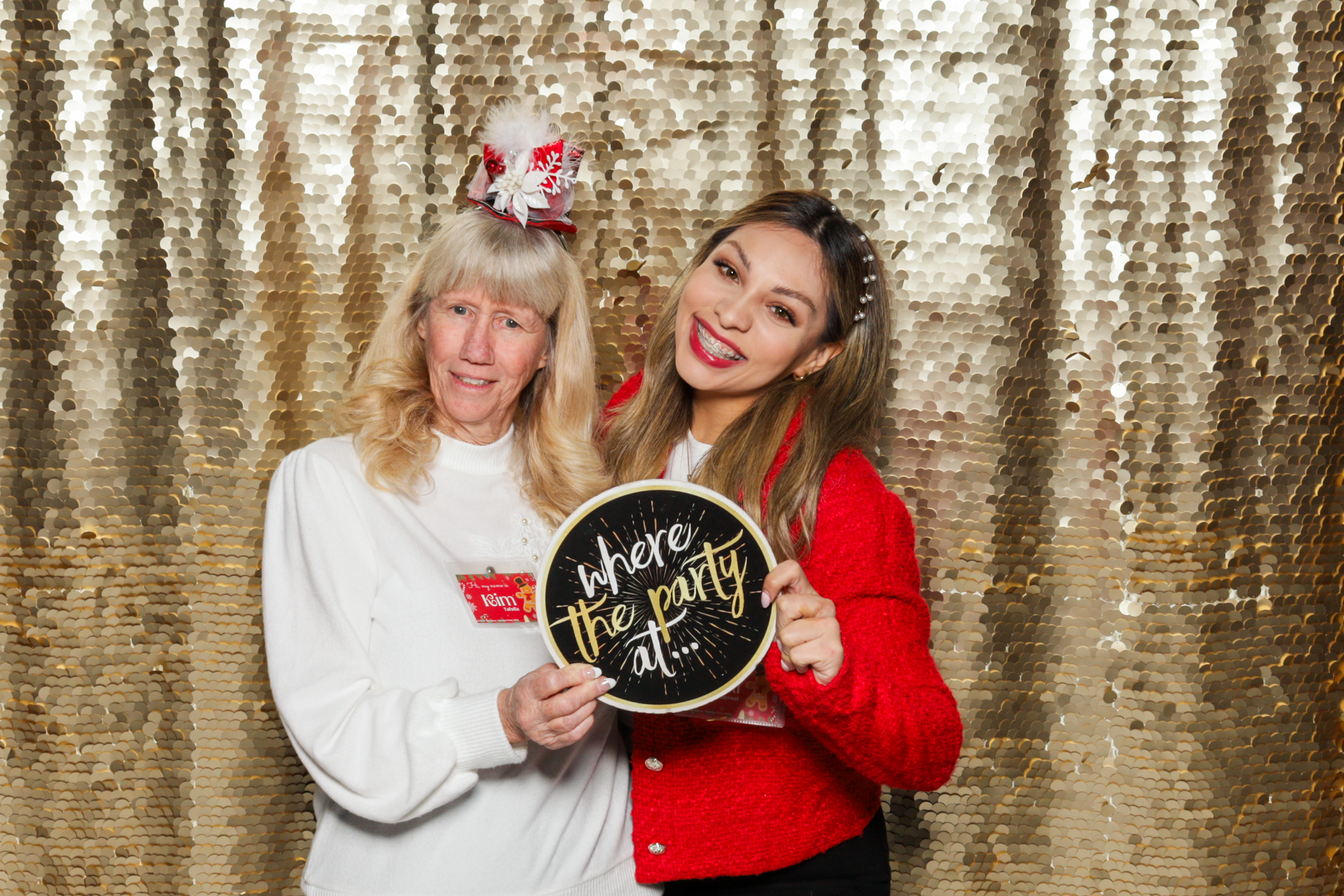 McGuff Holiday Party | View more photos from the event at v1.boothgallery.com/u/PhabPhotobooth/McGuff-Holiday-Party