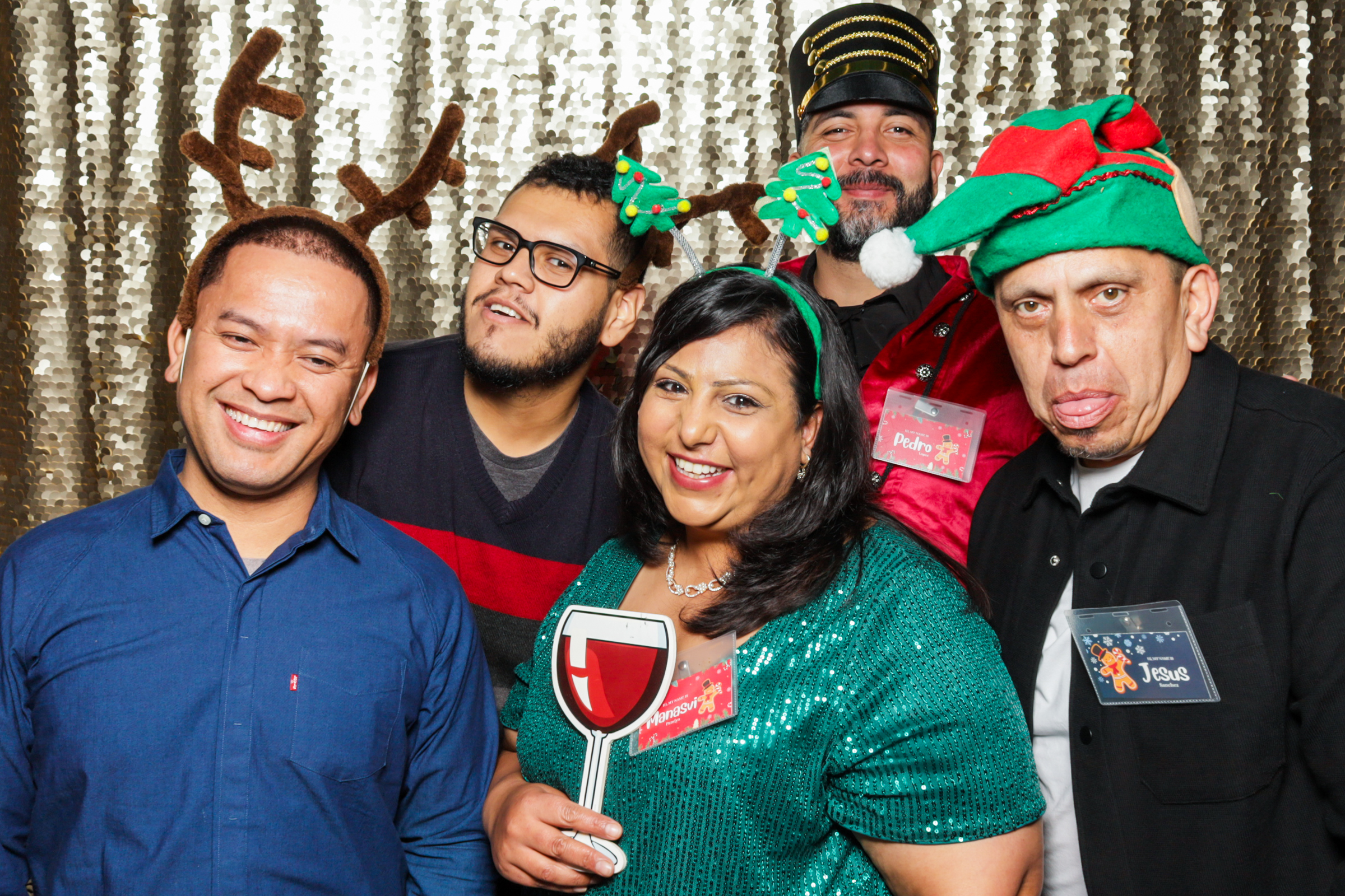 McGuff Holiday Party | View more photos from the event at v1.boothgallery.com/u/PhabPhotobooth/McGuff-Holiday-Party