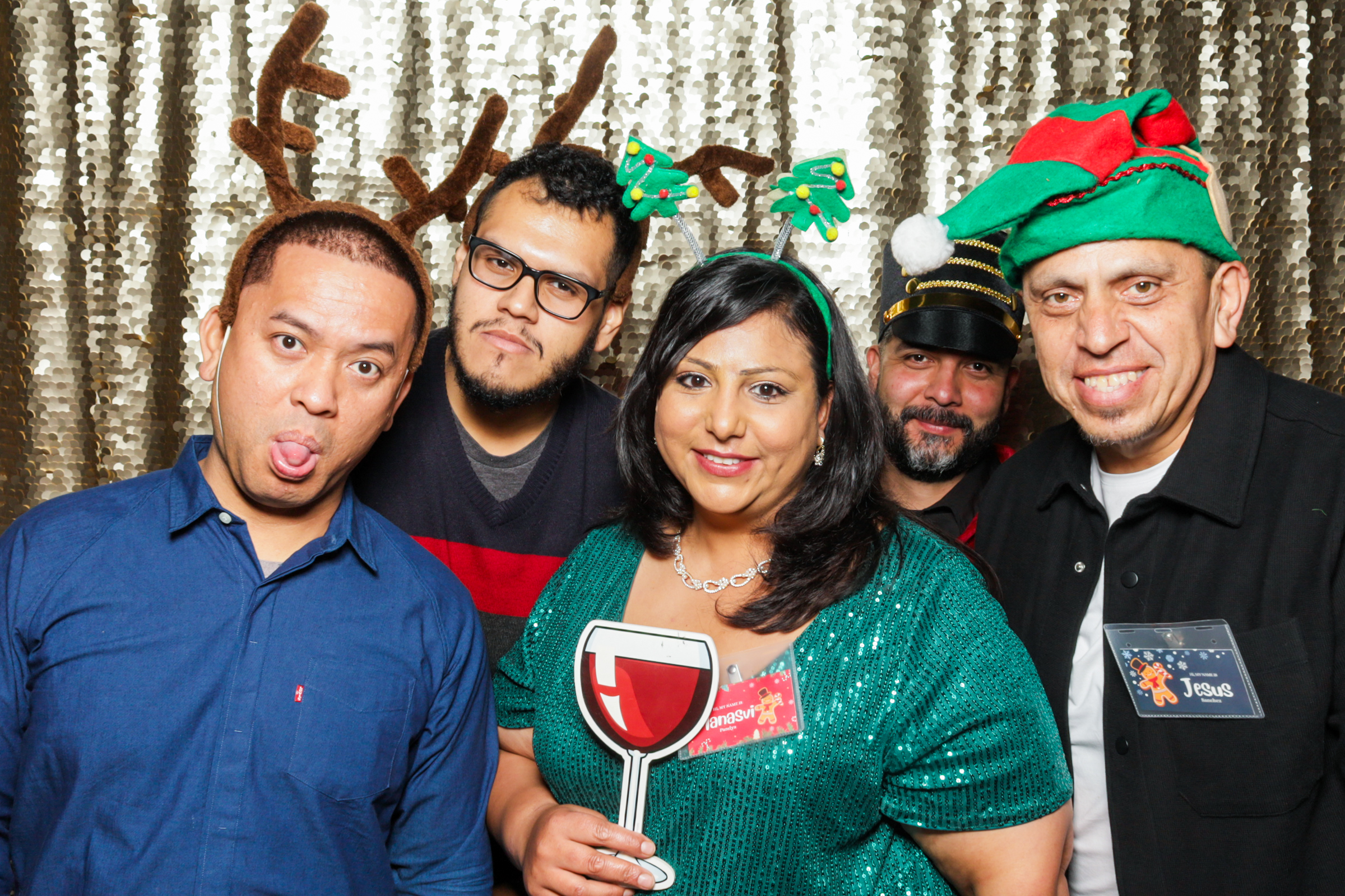 McGuff Holiday Party | View more photos from the event at v1.boothgallery.com/u/PhabPhotobooth/McGuff-Holiday-Party
