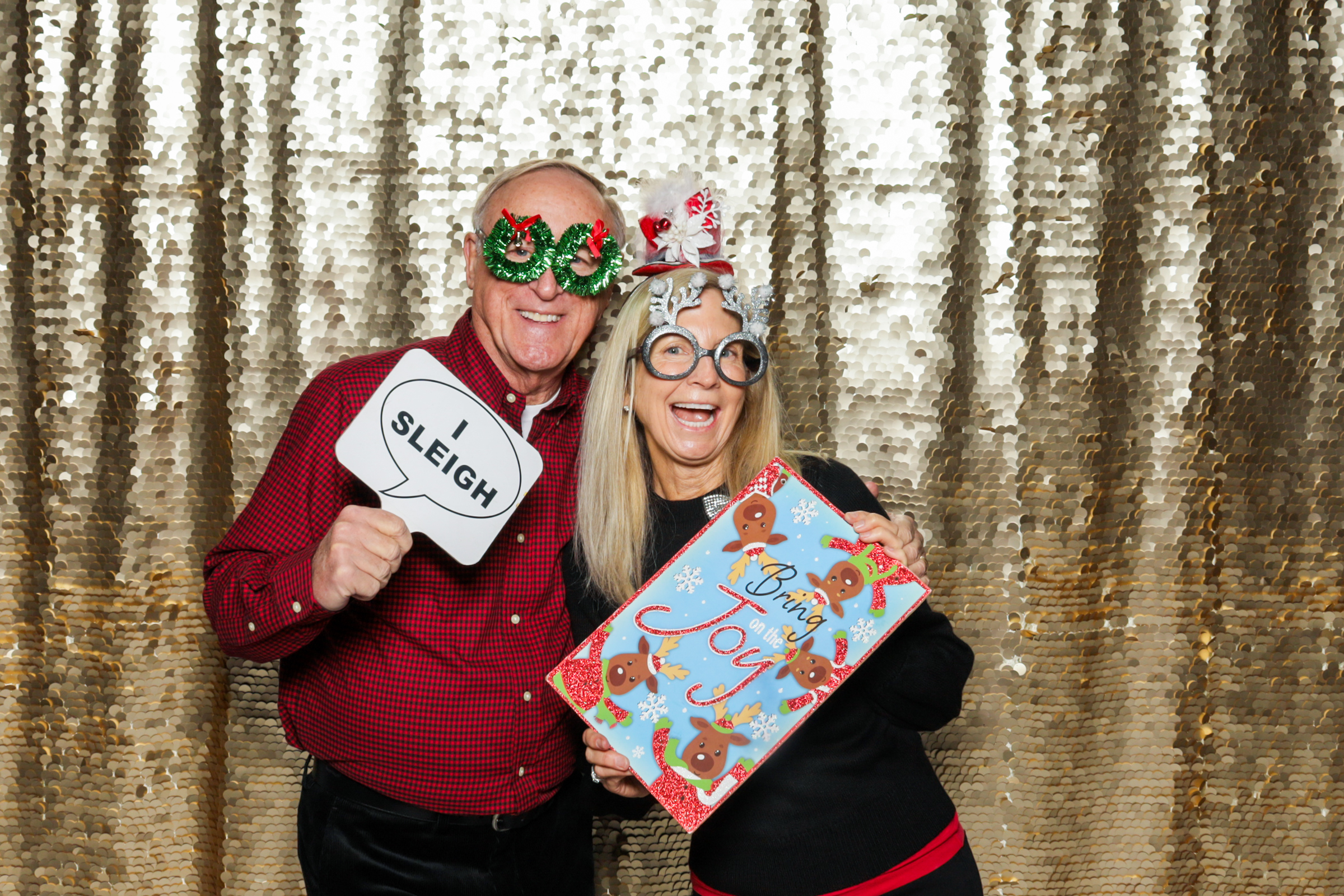 McGuff Holiday Party | View more photos from the event at v1.boothgallery.com/u/PhabPhotobooth/McGuff-Holiday-Party