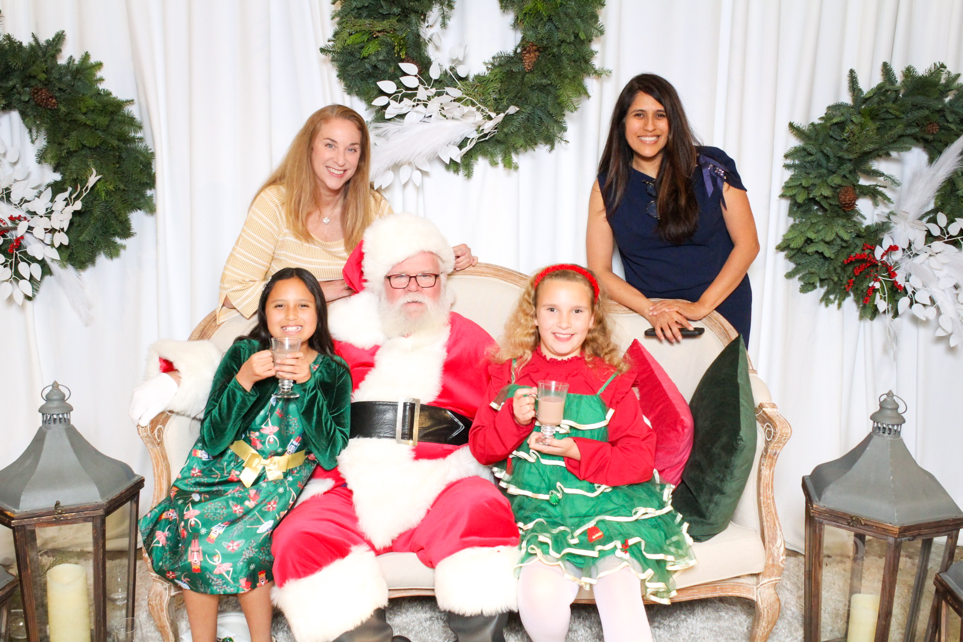 Hope & Grand Events - Dinner with Santa | View more photos from the event at v1.boothgallery.com/u/PhabPhotobooth/Hope-Grand-Events-Dinner-with-Santa