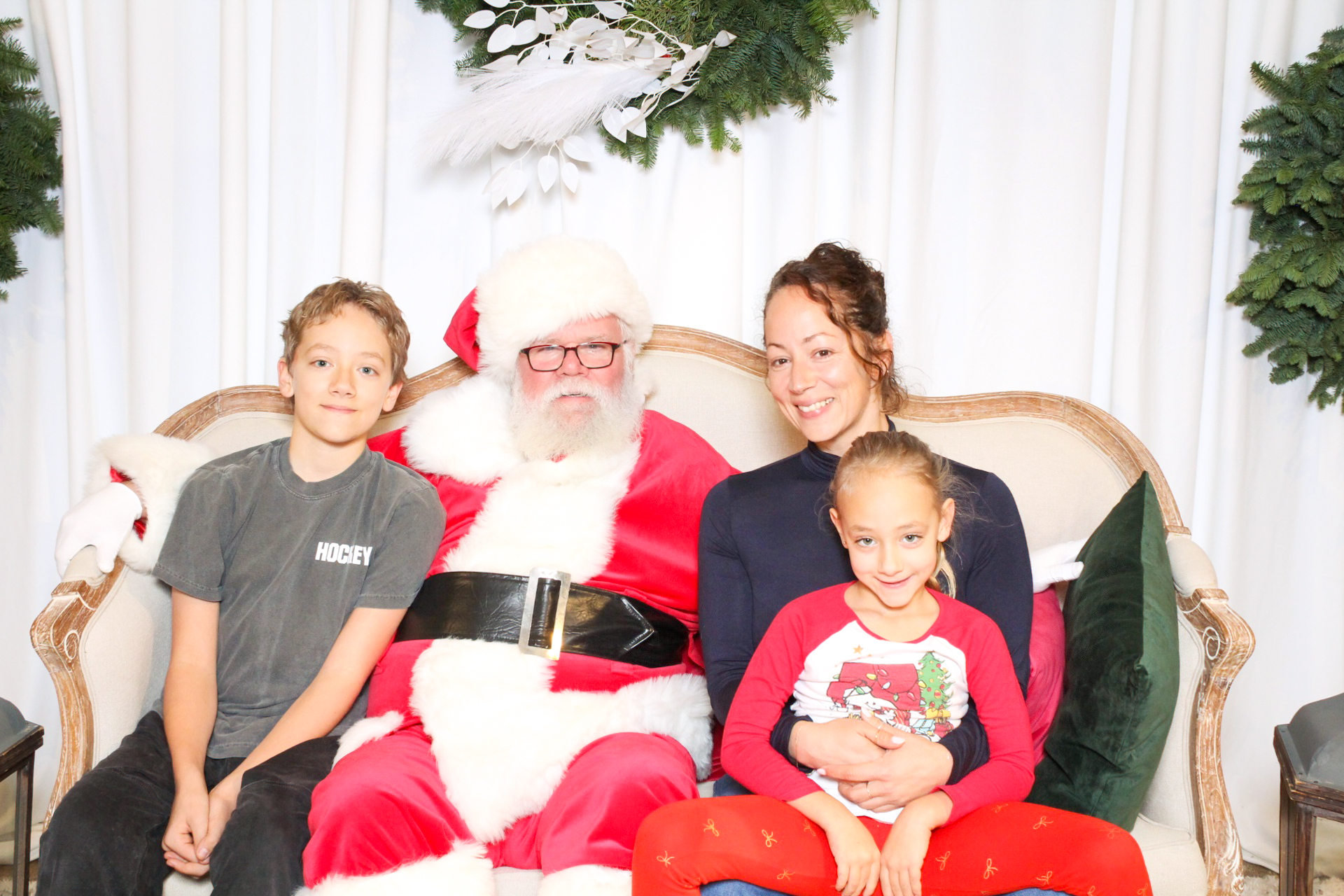 Hope & Grand Events - Dinner with Santa | View more photos from the event at v1.boothgallery.com/u/PhabPhotobooth/Hope-Grand-Events-Dinner-with-Santa