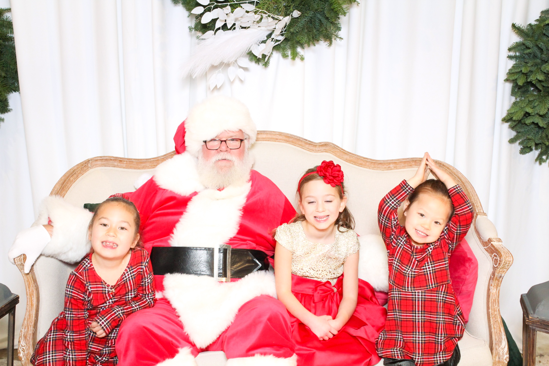 Hope & Grand Events - Dinner with Santa | View more photos from the event at v1.boothgallery.com/u/PhabPhotobooth/Hope-Grand-Events-Dinner-with-Santa
