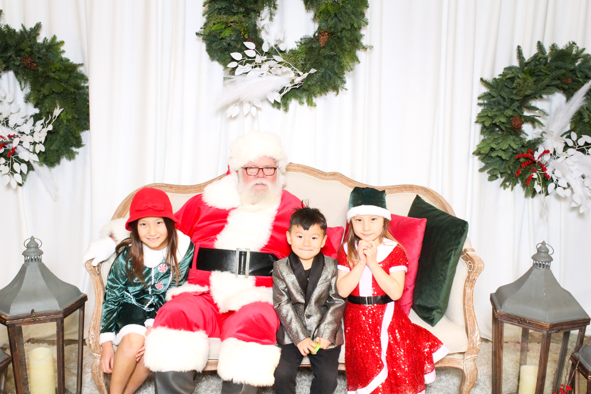 Hope & Grand Events - Dinner with Santa | View more photos from the event at v1.boothgallery.com/u/PhabPhotobooth/Hope-Grand-Events-Dinner-with-Santa