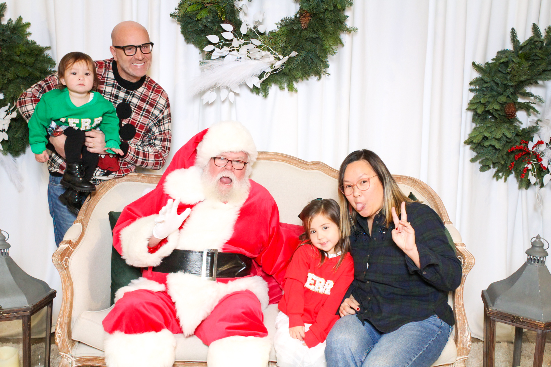 Hope & Grand Events - Dinner with Santa | View more photos from the event at v1.boothgallery.com/u/PhabPhotobooth/Hope-Grand-Events-Dinner-with-Santa