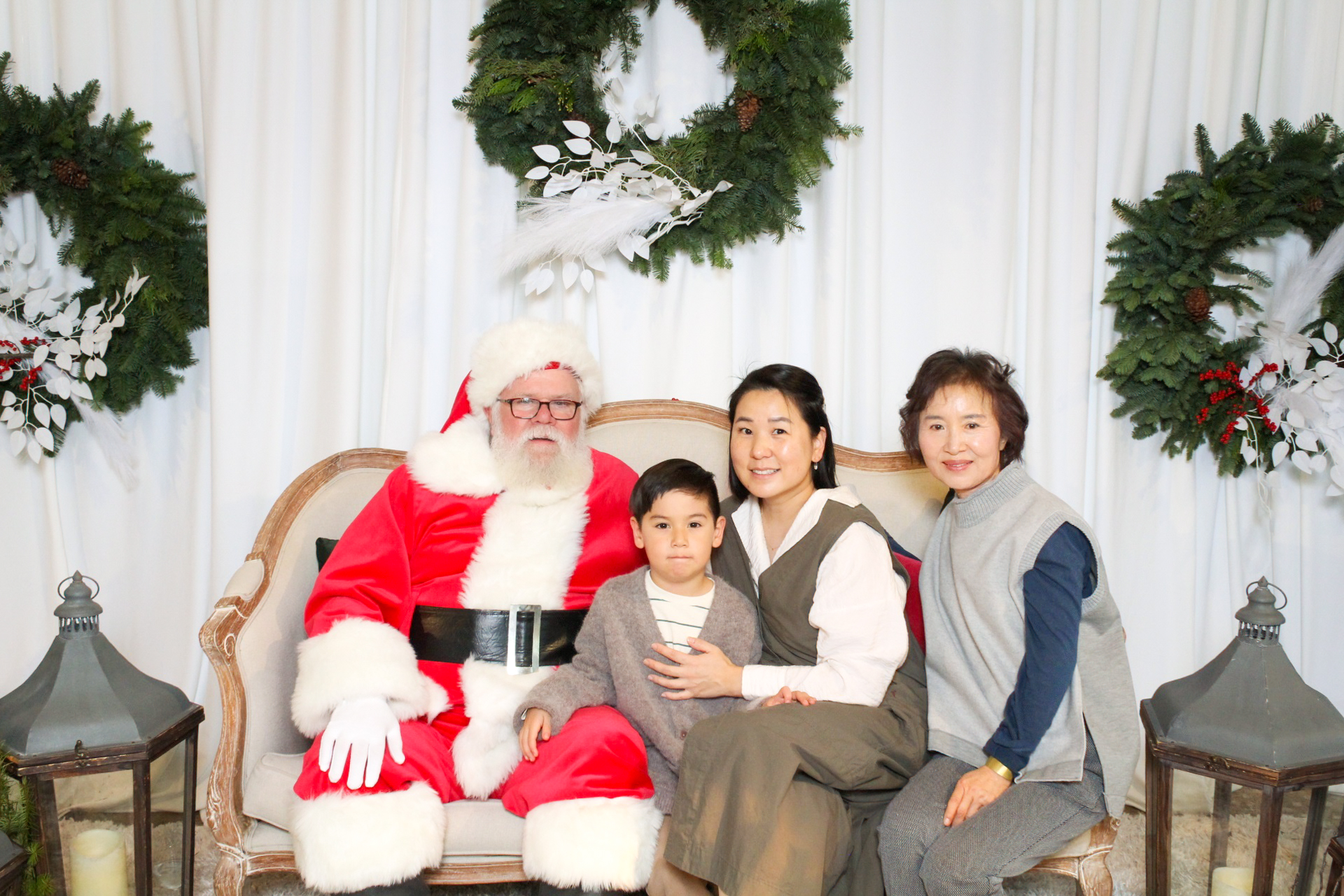 Hope & Grand Events - Dinner with Santa | View more photos from the event at v1.boothgallery.com/u/PhabPhotobooth/Hope-Grand-Events-Dinner-with-Santa