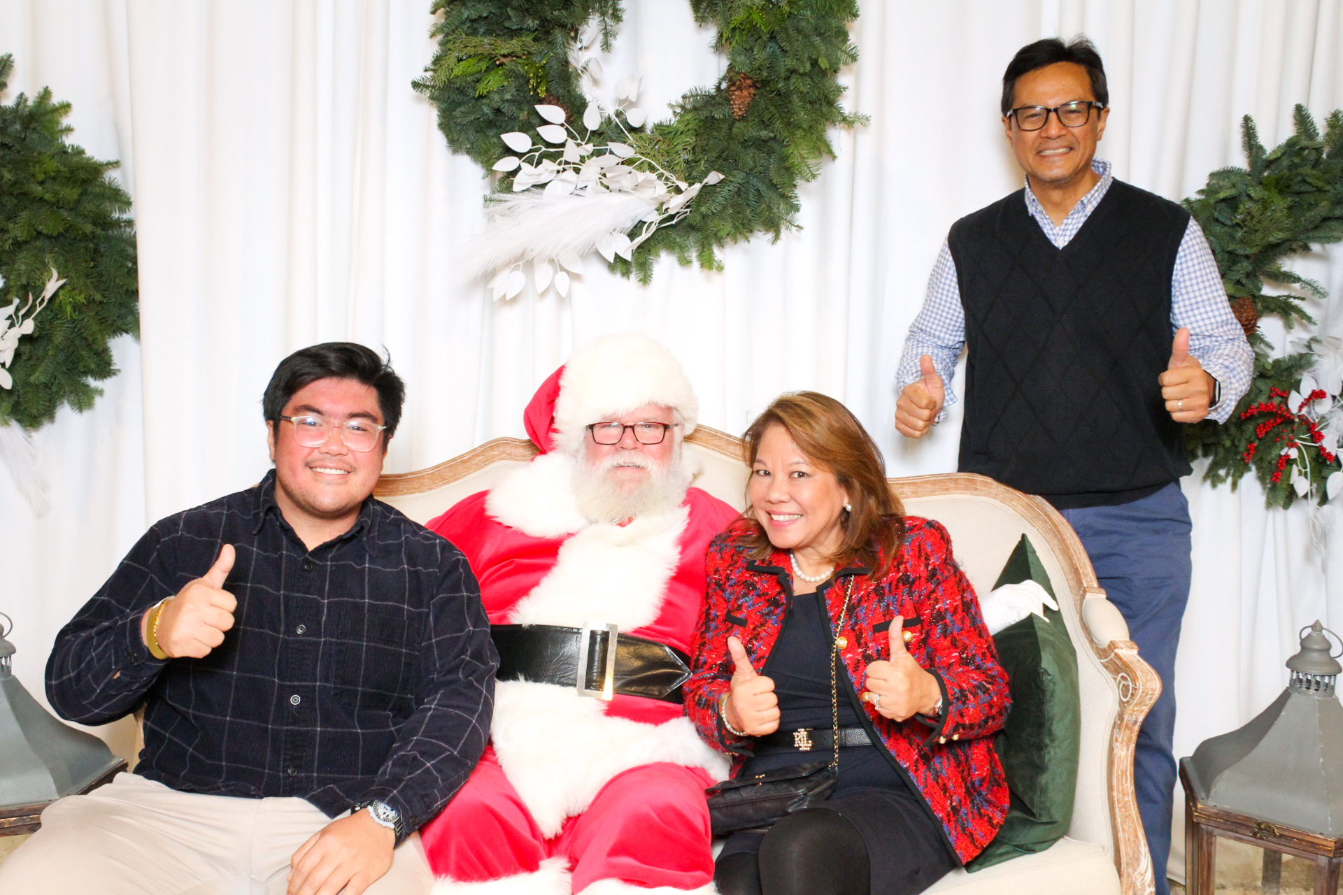 Hope & Grand Events - Dinner with Santa | View more photos from the event at v1.boothgallery.com/u/PhabPhotobooth/Hope-Grand-Events-Dinner-with-Santa