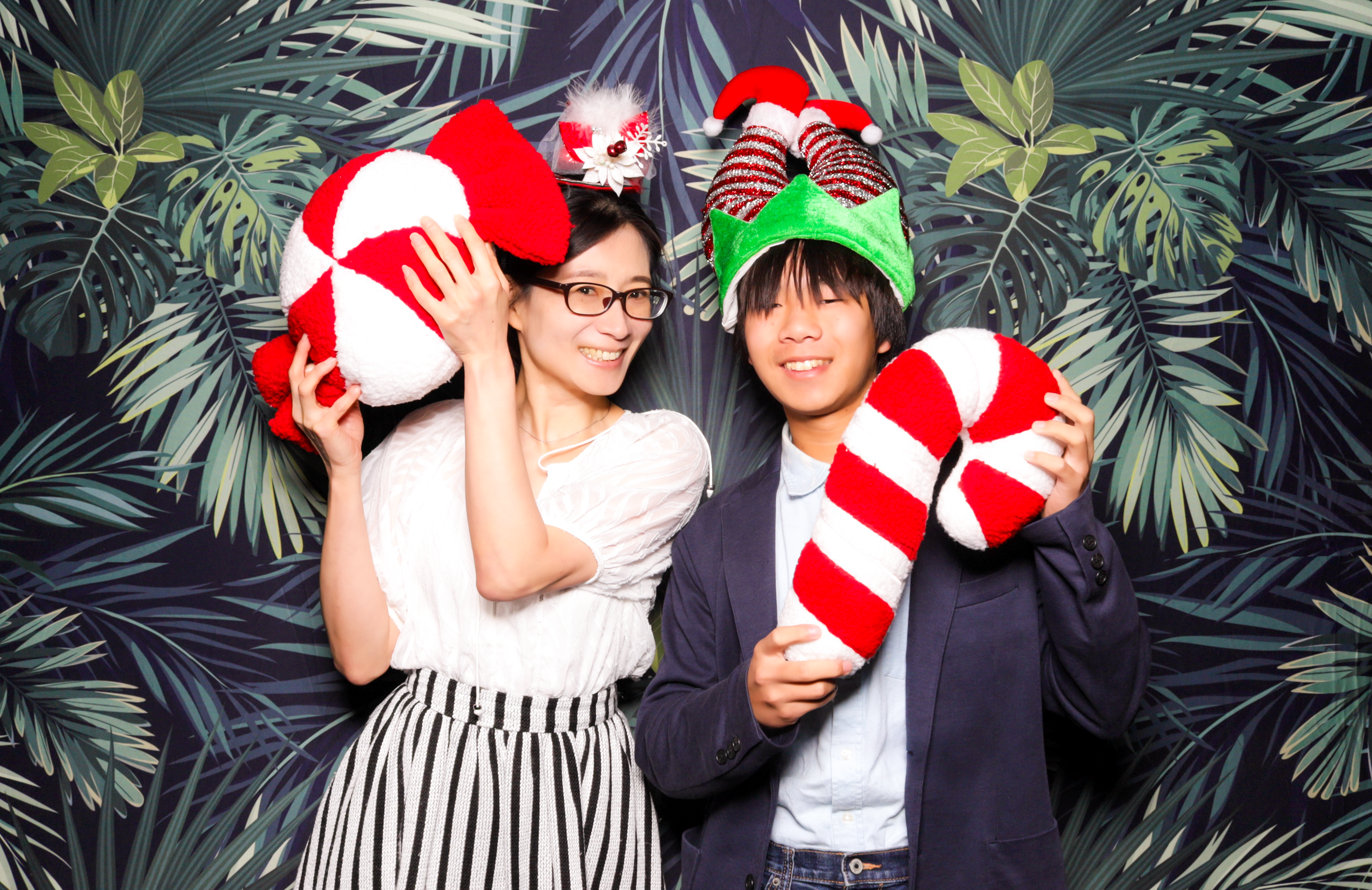 ID Tech Holiday Party | View more photos from the event at v1.boothgallery.com/u/PhabPhotobooth/ID-Tech-Holiday-Party