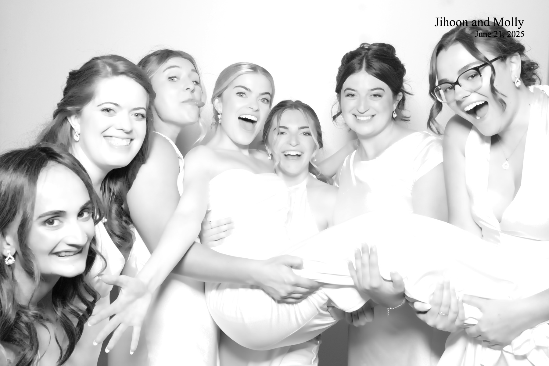 Molly +Jihoon's Wedding | View more photos from the event at v1.boothgallery.com/u/PhabPhotobooth/Molly-Jihoons-Wedding
