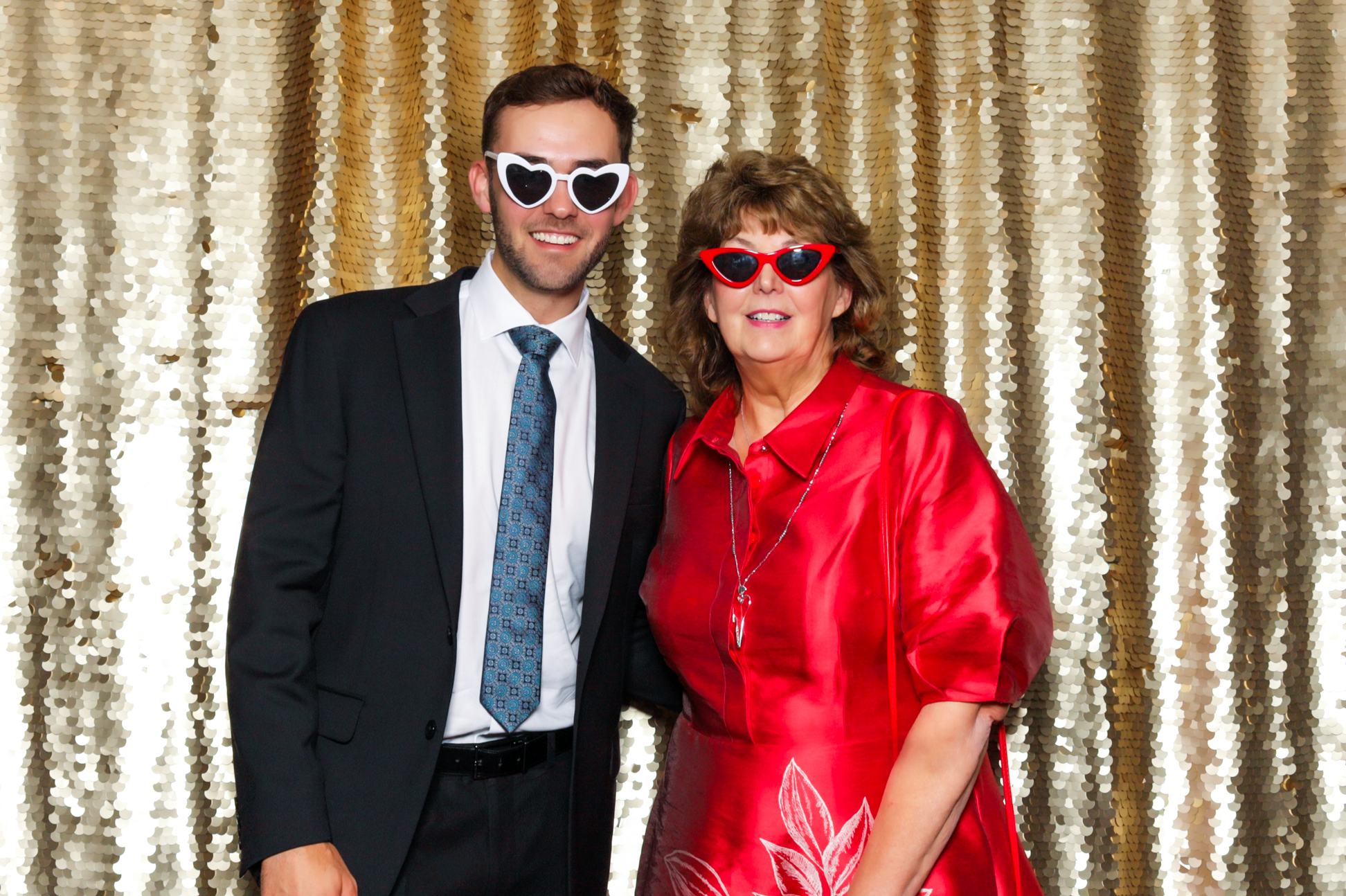 LB Chamber Gala | View more photos from the event at v1.boothgallery.com/u/PhabPhotobooth/LB-Chamber-Gala
