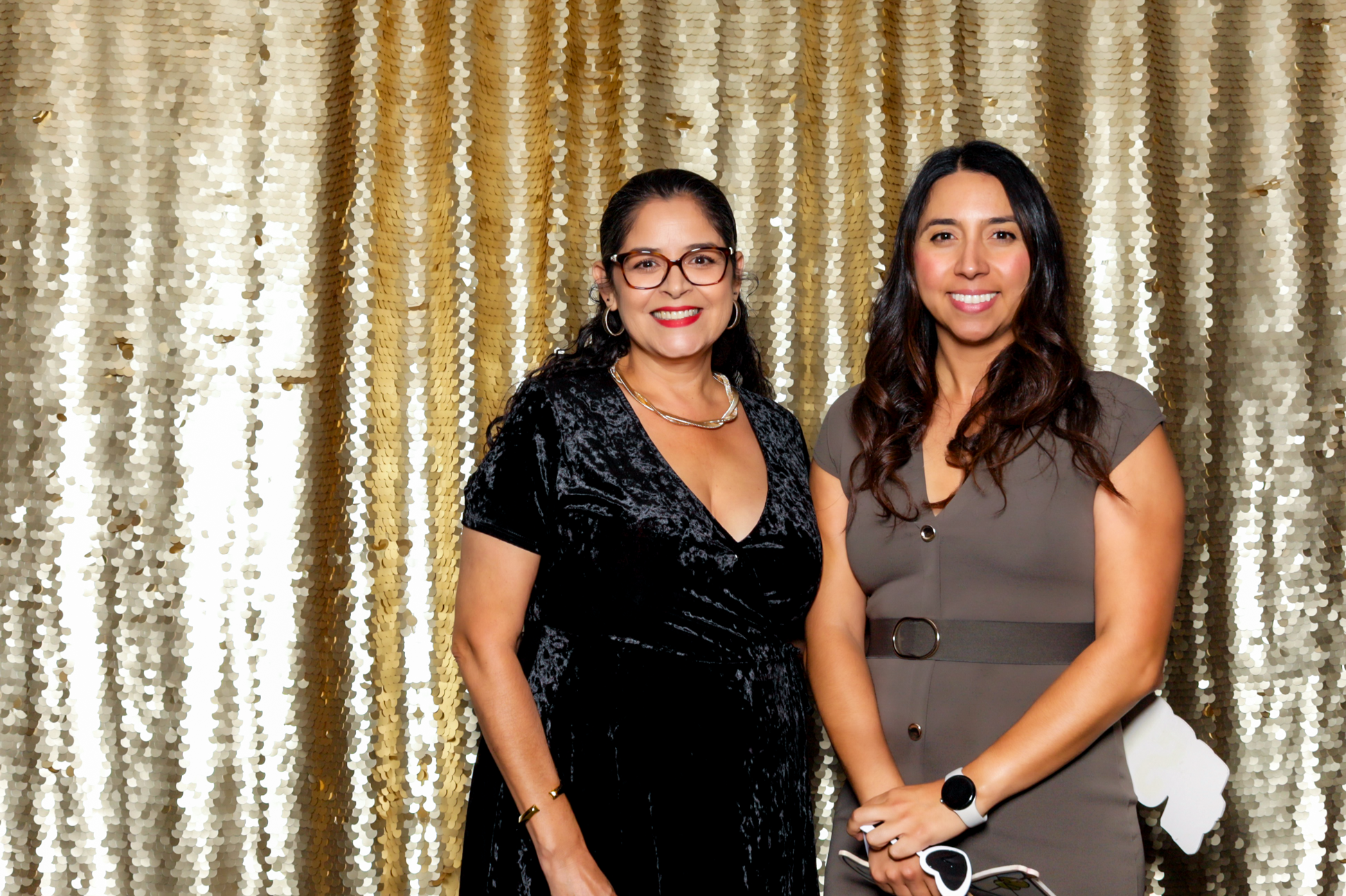 LB Chamber Gala | View more photos from the event at v1.boothgallery.com/u/PhabPhotobooth/LB-Chamber-Gala