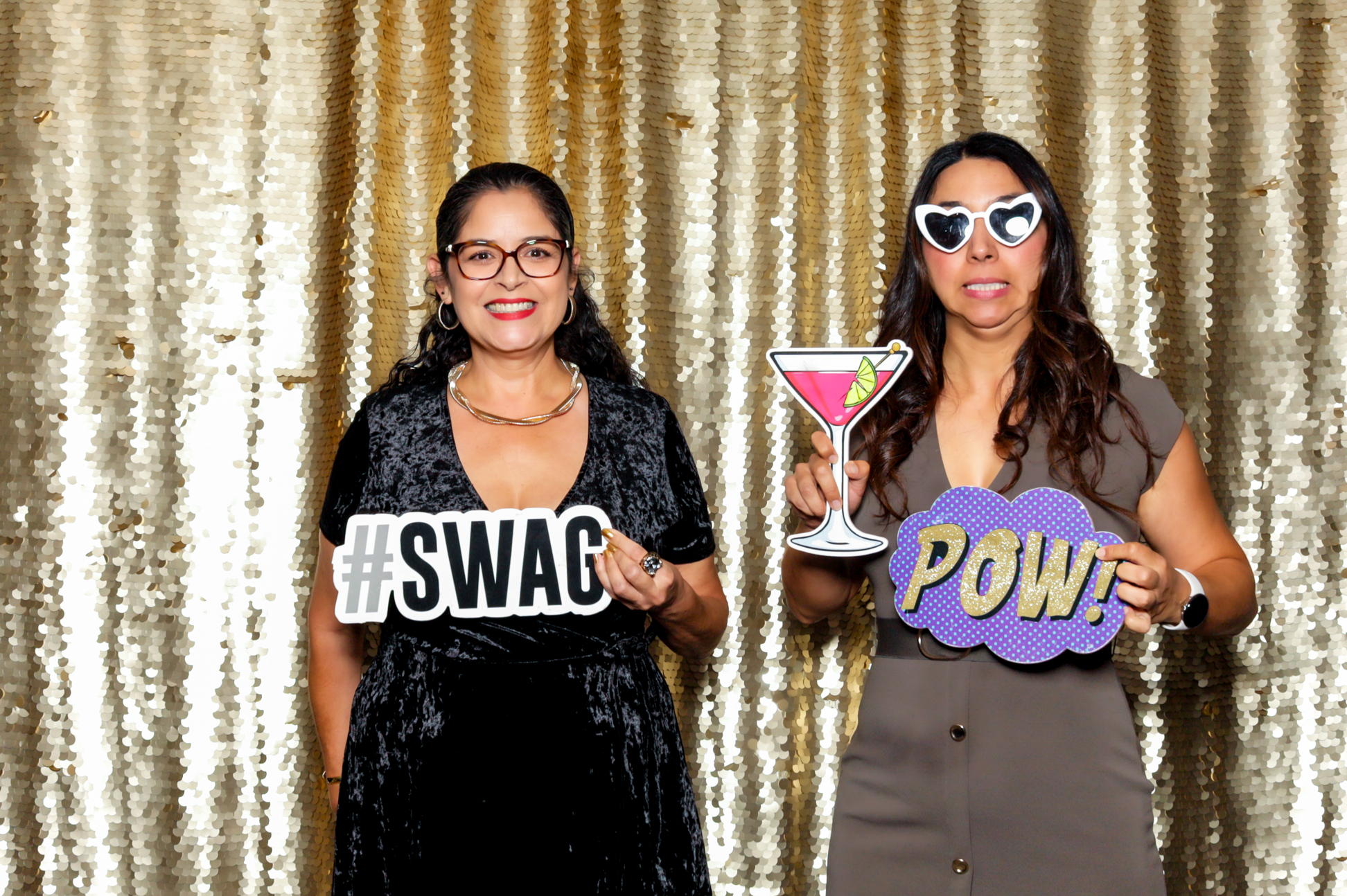 LB Chamber Gala | View more photos from the event at v1.boothgallery.com/u/PhabPhotobooth/LB-Chamber-Gala