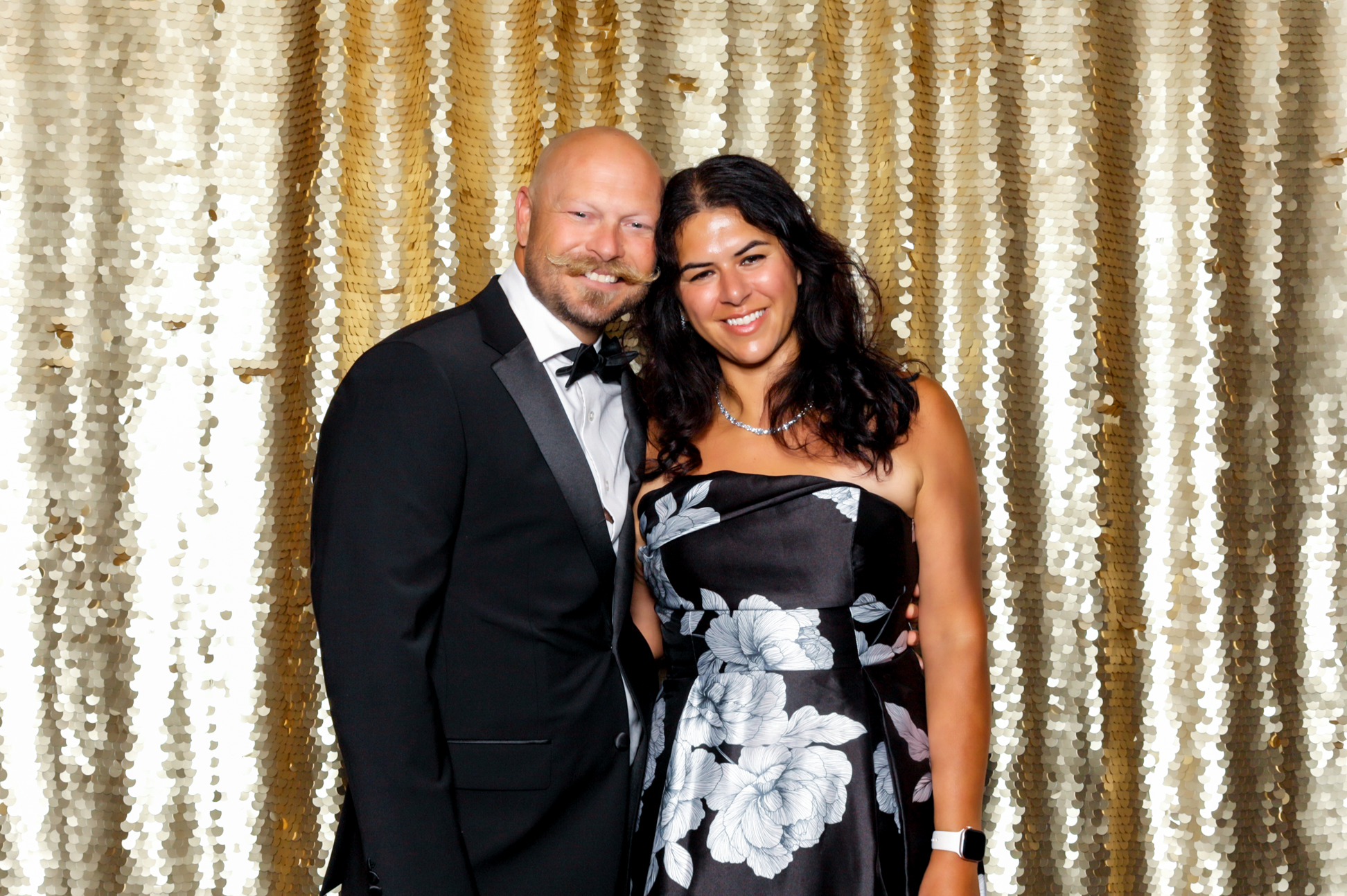 LB Chamber Gala | View more photos from the event at v1.boothgallery.com/u/PhabPhotobooth/LB-Chamber-Gala