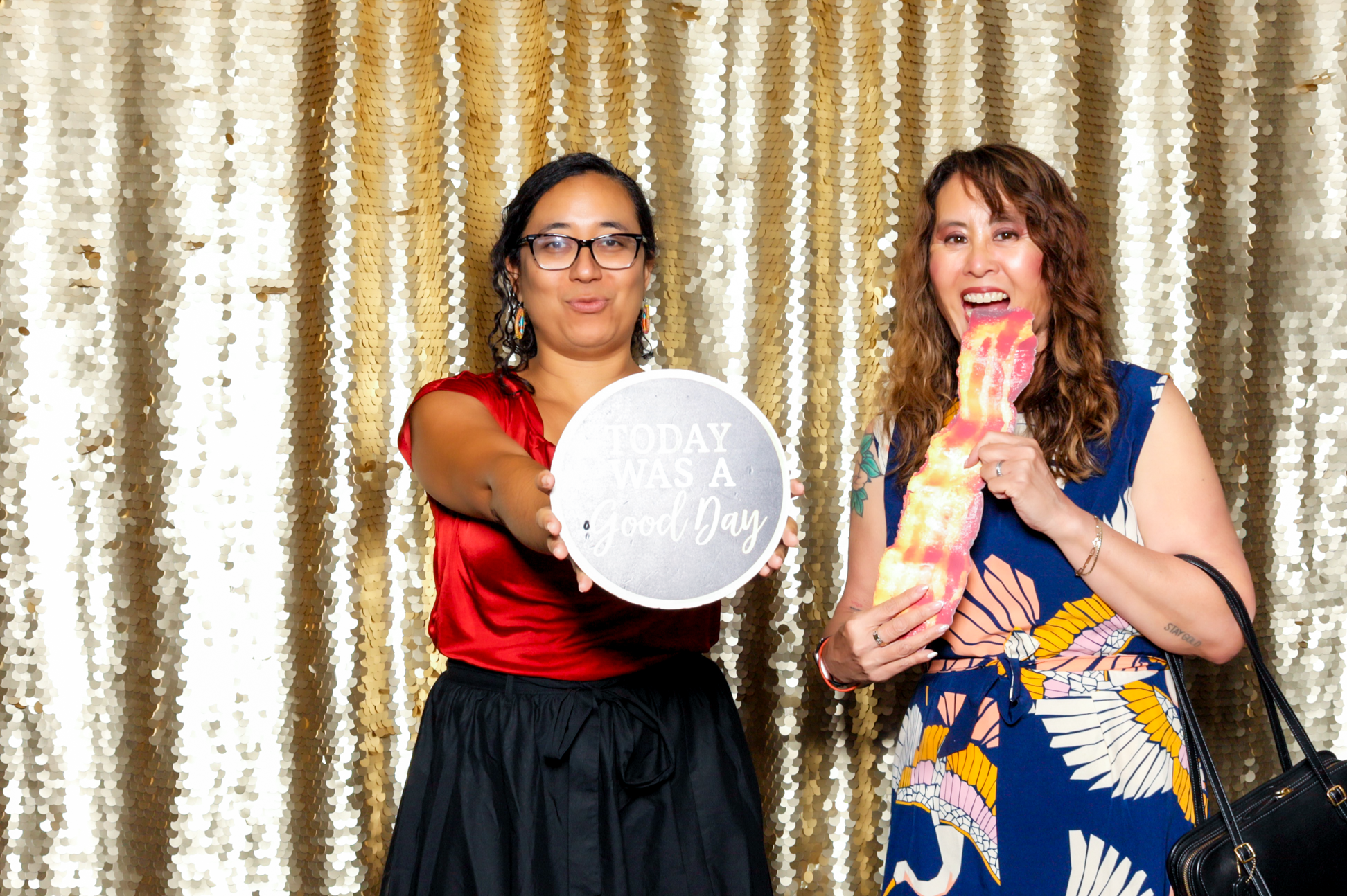 LB Chamber Gala | View more photos from the event at v1.boothgallery.com/u/PhabPhotobooth/LB-Chamber-Gala
