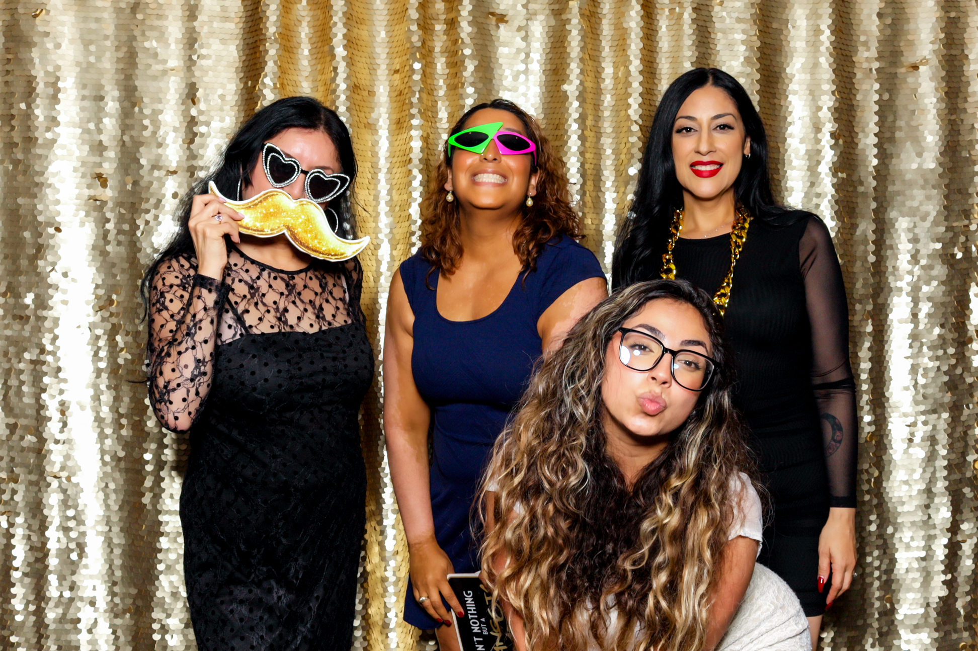 LB Chamber Gala | View more photos from the event at v1.boothgallery.com/u/PhabPhotobooth/LB-Chamber-Gala