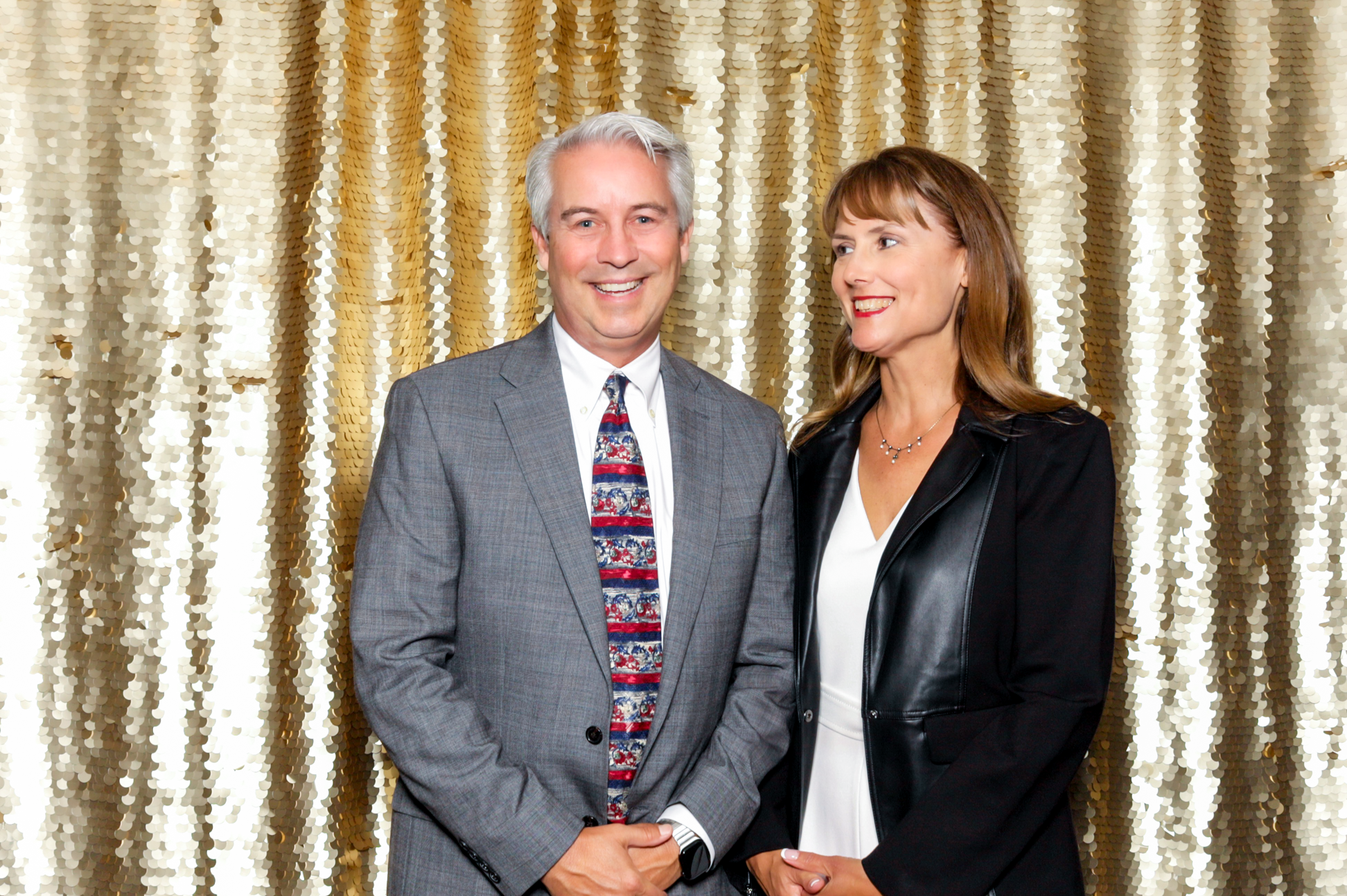 LB Chamber Gala | View more photos from the event at v1.boothgallery.com/u/PhabPhotobooth/LB-Chamber-Gala