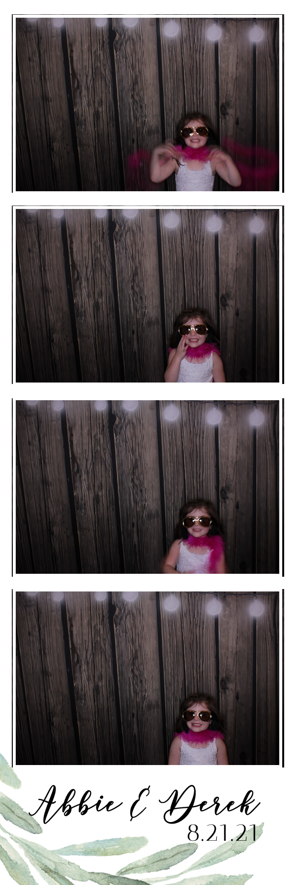 Abbie and Derek's Wedding | View more photos from the event at gallery.photoboothbillings.com/u/PhotoBoothBillings/Abbie-and-Dereks-Wedding