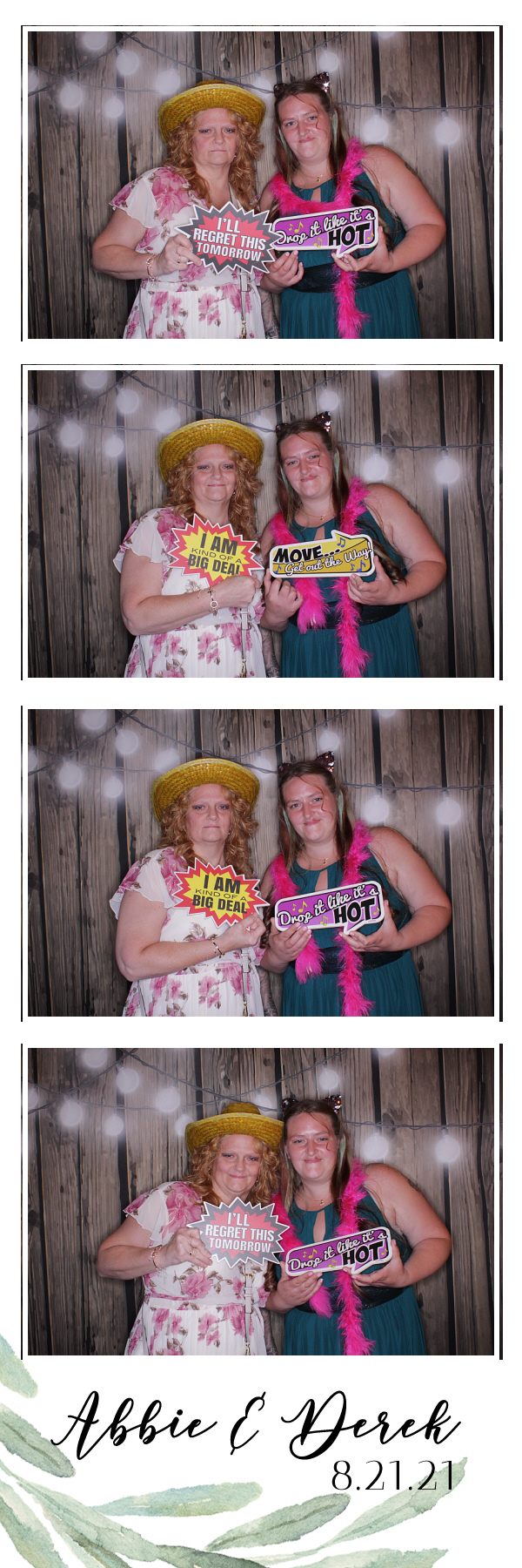 Abbie and Derek's Wedding | View more photos from the event at gallery.photoboothbillings.com/u/PhotoBoothBillings/Abbie-and-Dereks-Wedding