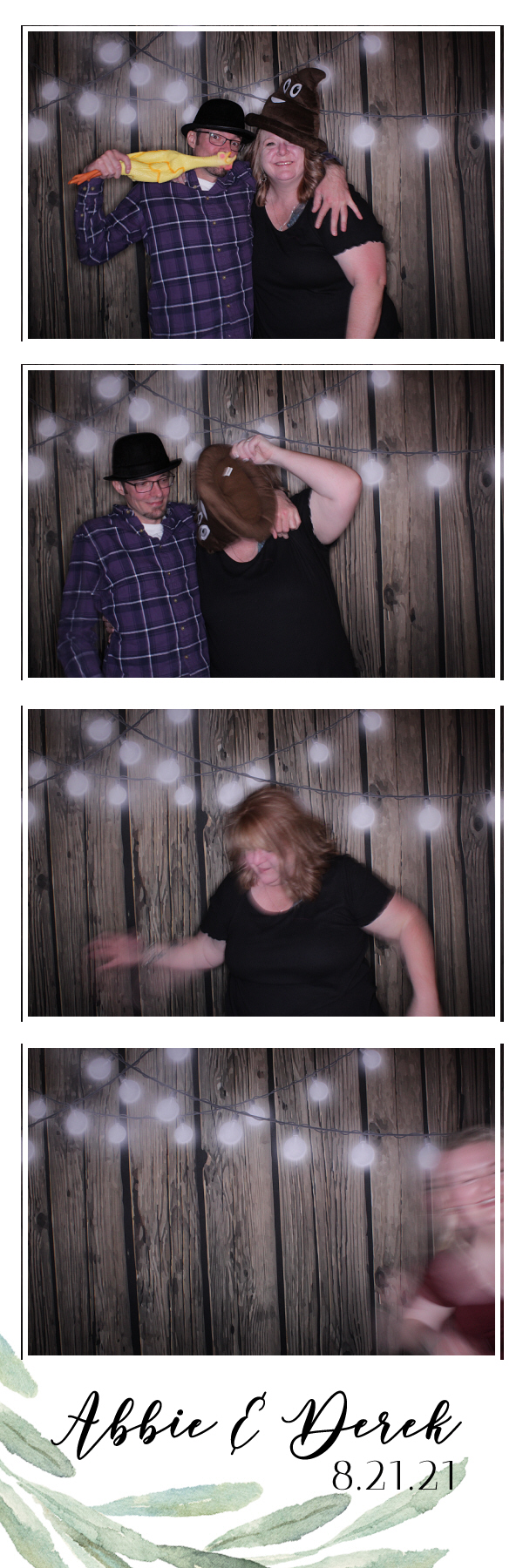Abbie and Derek's Wedding | View more photos from the event at gallery.photoboothbillings.com/u/PhotoBoothBillings/Abbie-and-Dereks-Wedding