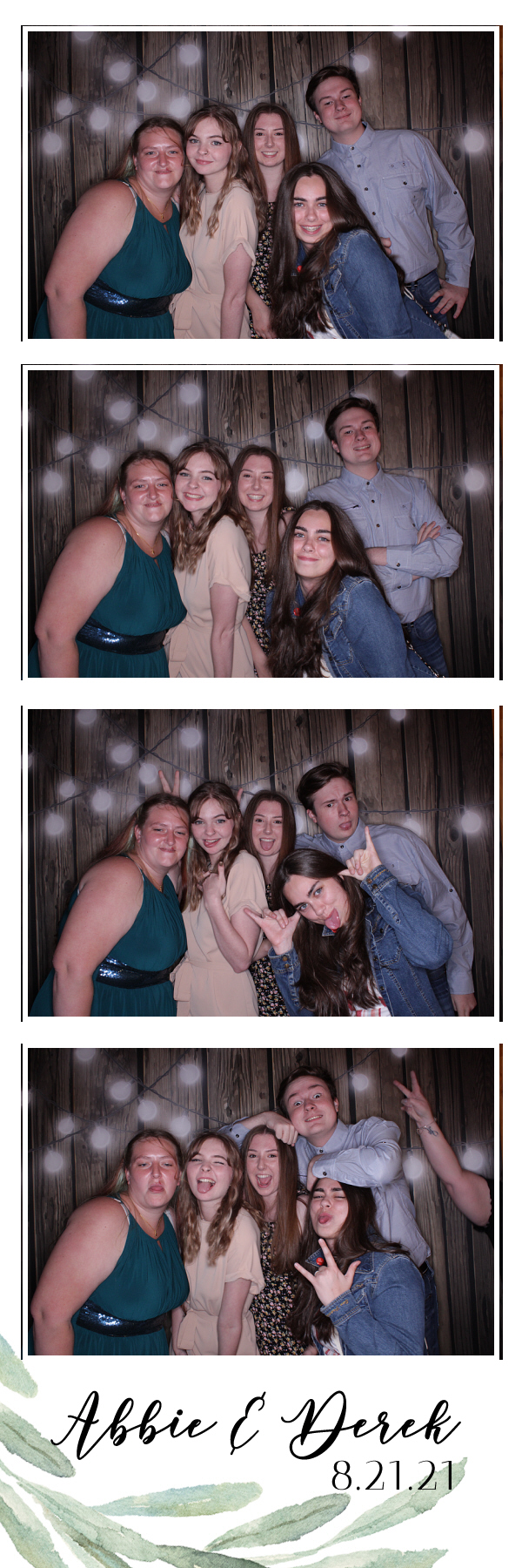 Abbie and Derek's Wedding | View more photos from the event at gallery.photoboothbillings.com/u/PhotoBoothBillings/Abbie-and-Dereks-Wedding