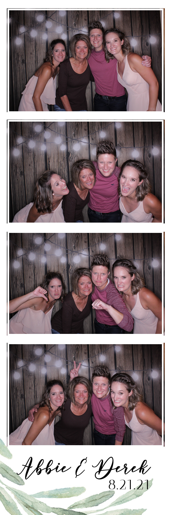 Abbie and Derek's Wedding | View more photos from the event at gallery.photoboothbillings.com/u/PhotoBoothBillings/Abbie-and-Dereks-Wedding
