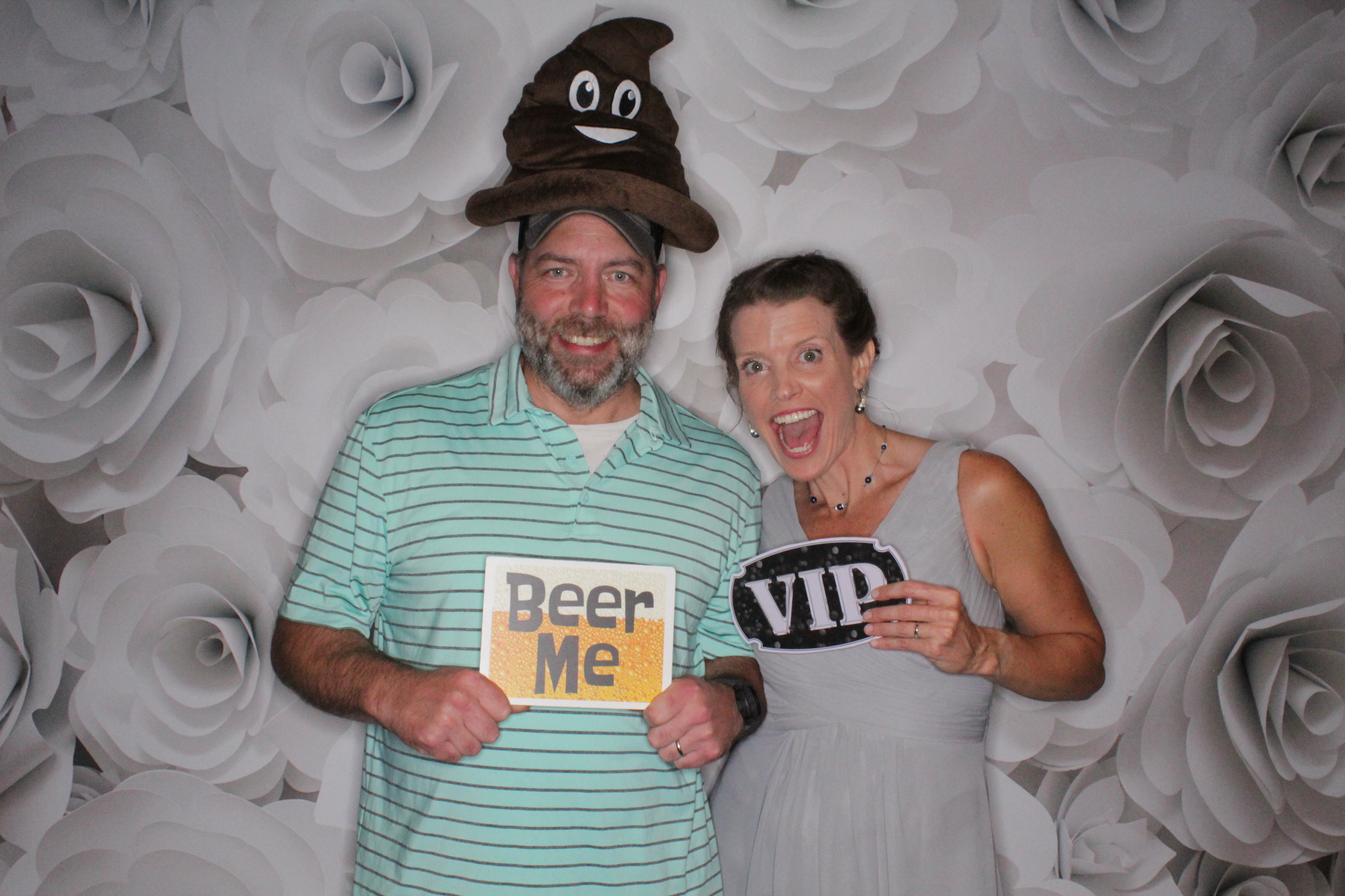 Amanda and Chip's Wedding | View more photos from the event at gallery.photoboothbillings.com/u/PhotoBoothBillings/Amanda-and-Chips-Wedding