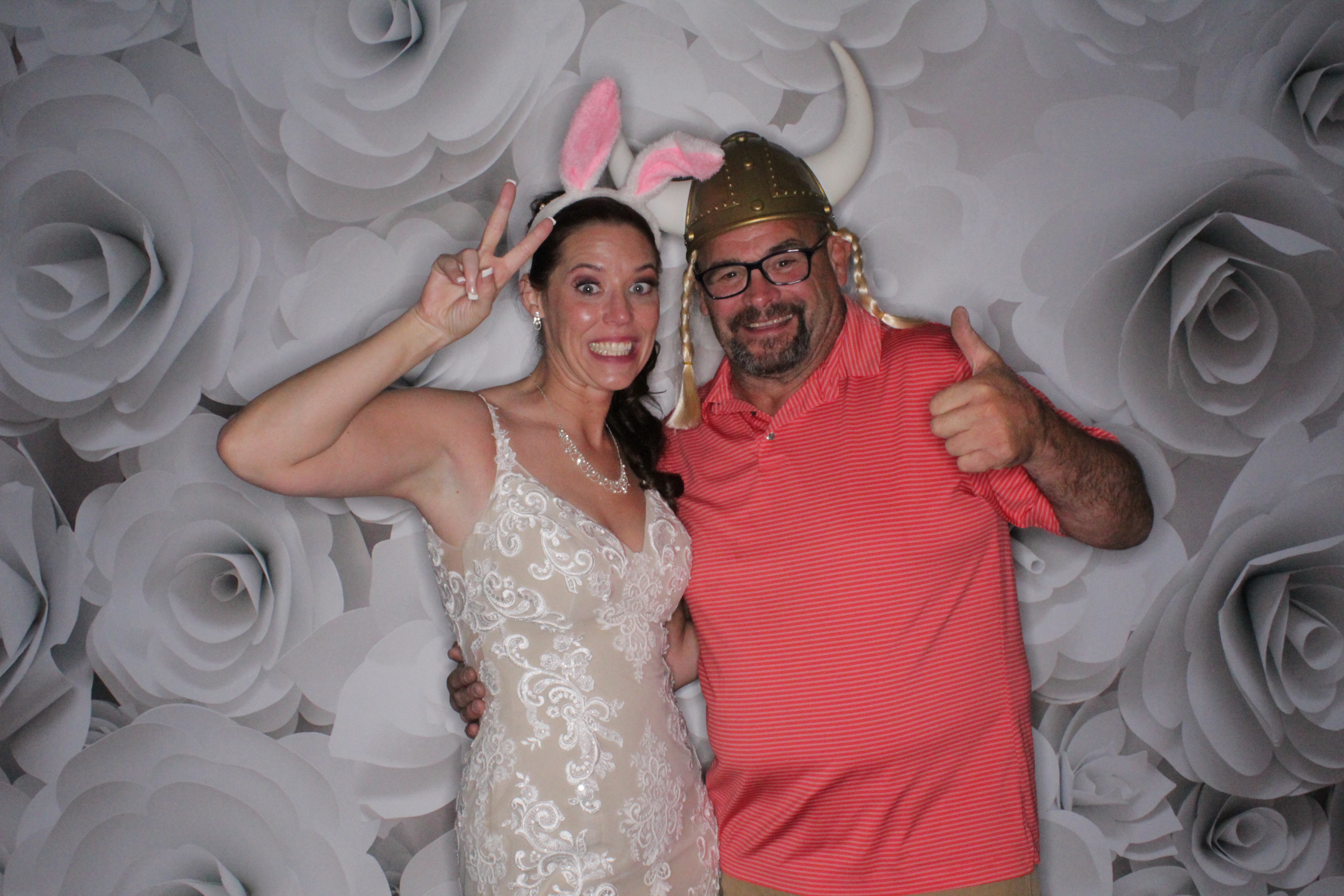 Amanda and Chip's Wedding | View more photos from the event at gallery.photoboothbillings.com/u/PhotoBoothBillings/Amanda-and-Chips-Wedding