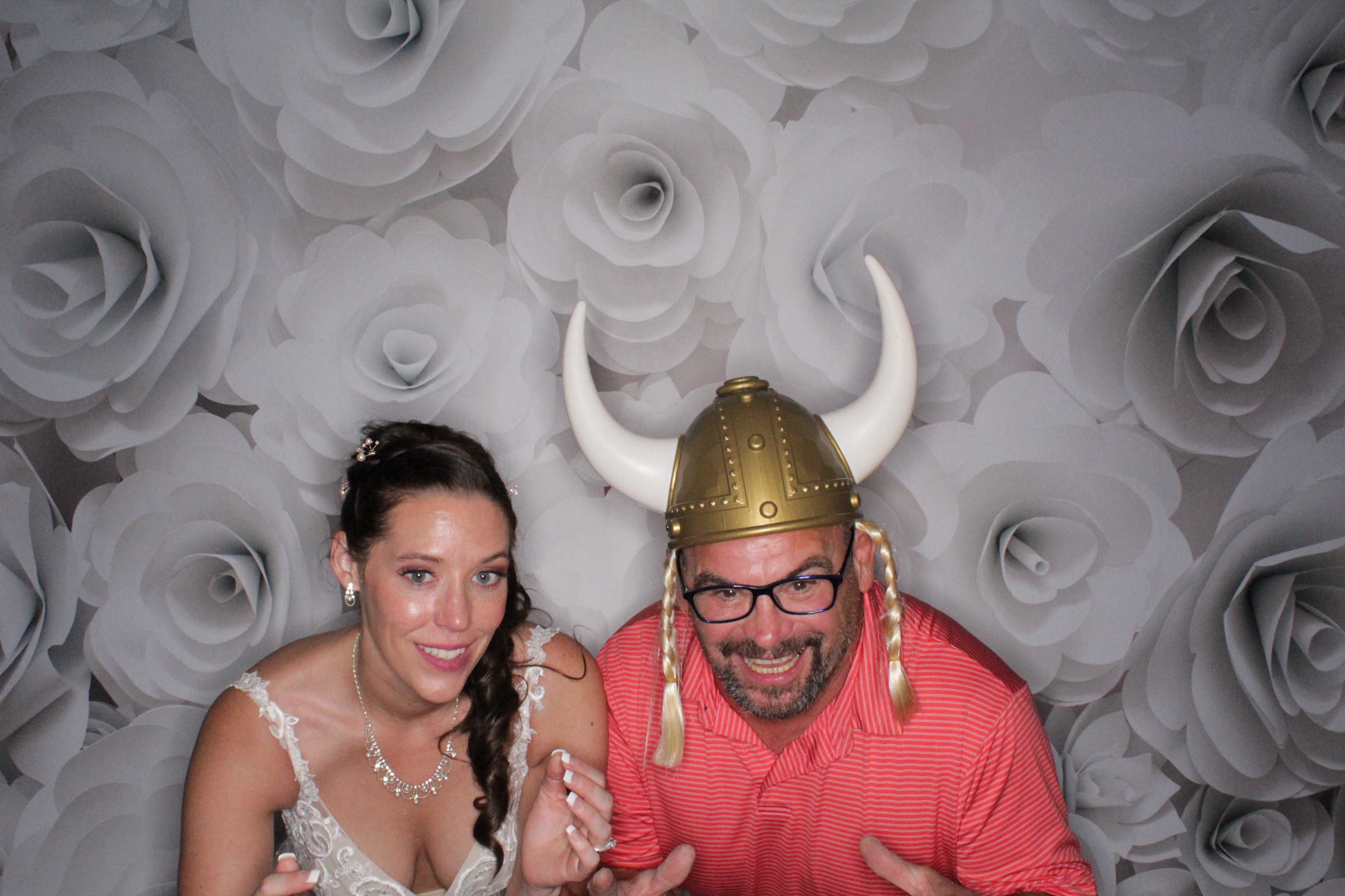 Amanda and Chip's Wedding | View more photos from the event at gallery.photoboothbillings.com/u/PhotoBoothBillings/Amanda-and-Chips-Wedding
