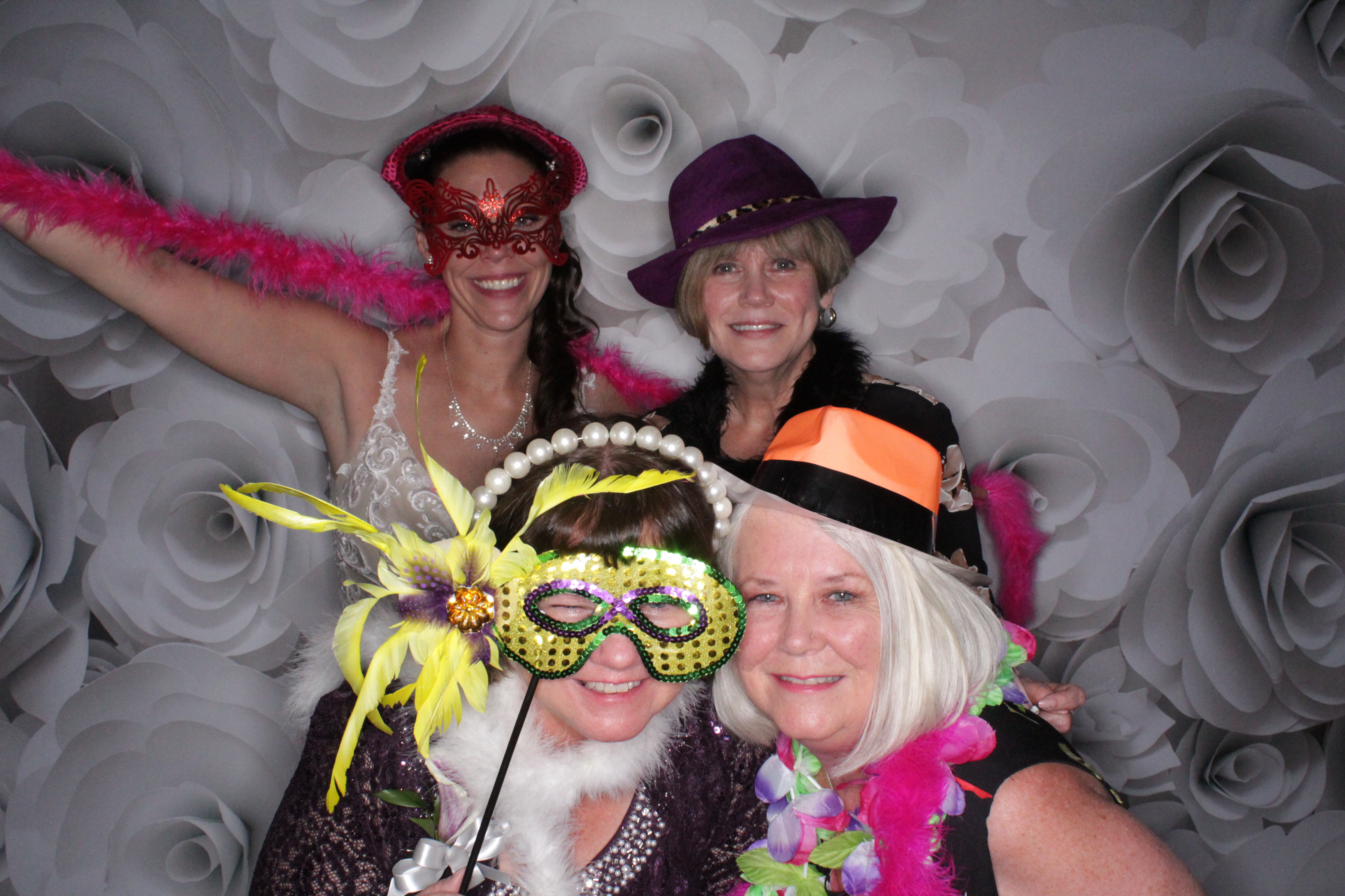 Amanda and Chip's Wedding | View more photos from the event at gallery.photoboothbillings.com/u/PhotoBoothBillings/Amanda-and-Chips-Wedding