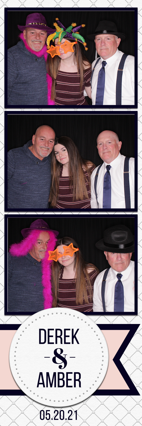 Amber and Derek's Wedding | View more photos from the event at gallery.photoboothbillings.com/u/PhotoBoothBillings/Amber-and-Dereks-Wedding