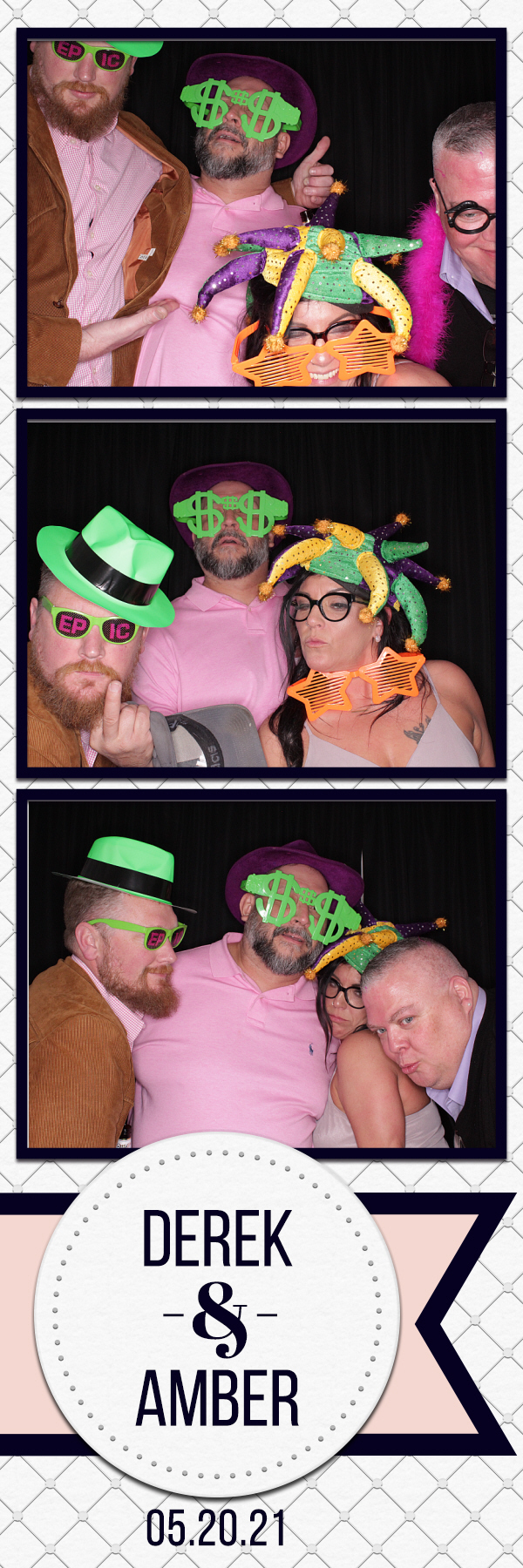 Amber and Derek's Wedding | View more photos from the event at gallery.photoboothbillings.com/u/PhotoBoothBillings/Amber-and-Dereks-Wedding