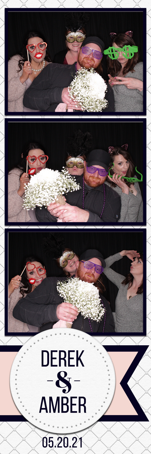 Amber and Derek's Wedding | View more photos from the event at gallery.photoboothbillings.com/u/PhotoBoothBillings/Amber-and-Dereks-Wedding