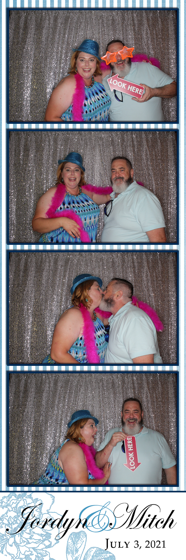 Jordyn and Mitch's Wedding | View more photos from the event at gallery.photoboothbillings.com/u/PhotoBoothBillings/Jordyn-and-Mitchs-Wedding